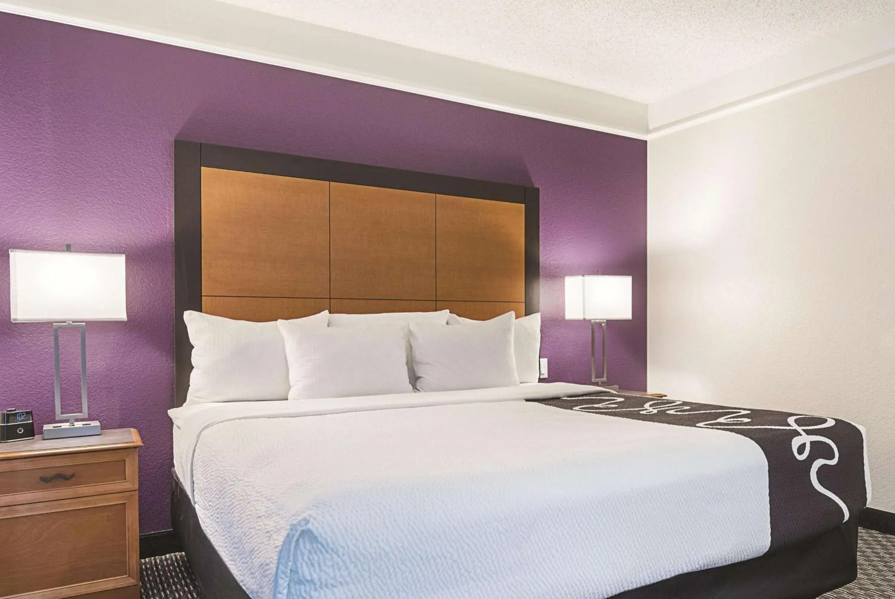 King Room - Disability Access in La Quinta Inn & Suites by Wyndham Ontario Airport King Room - Disability Access in La Quinta Inn & Suites by Wyndham Ontario Airport