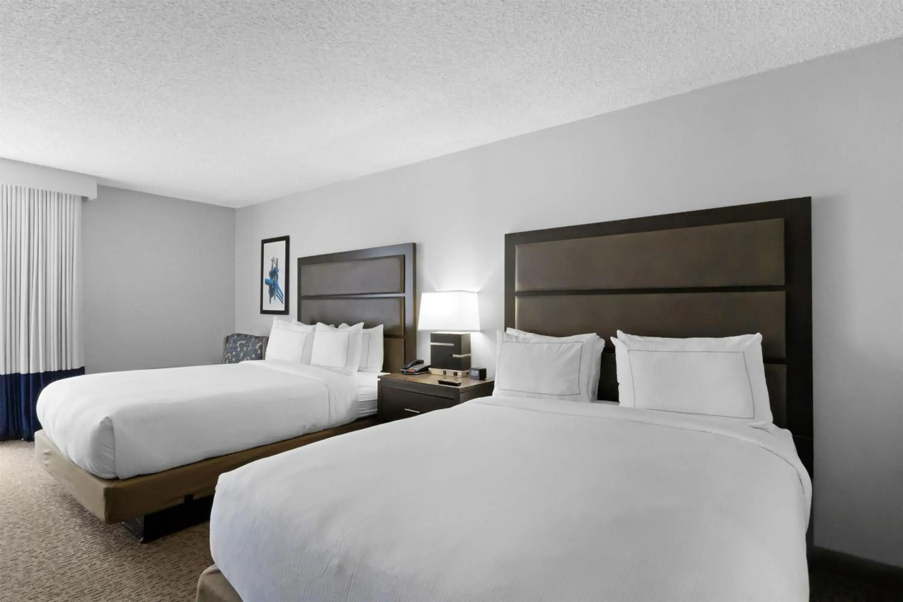 Queen Room with Two Queen Beds and Garden View in DoubleTree by Hilton Palm Beach Gardens Queen Room with Two Queen Beds and Garden View in DoubleTree by Hilton Palm Beach Gardens