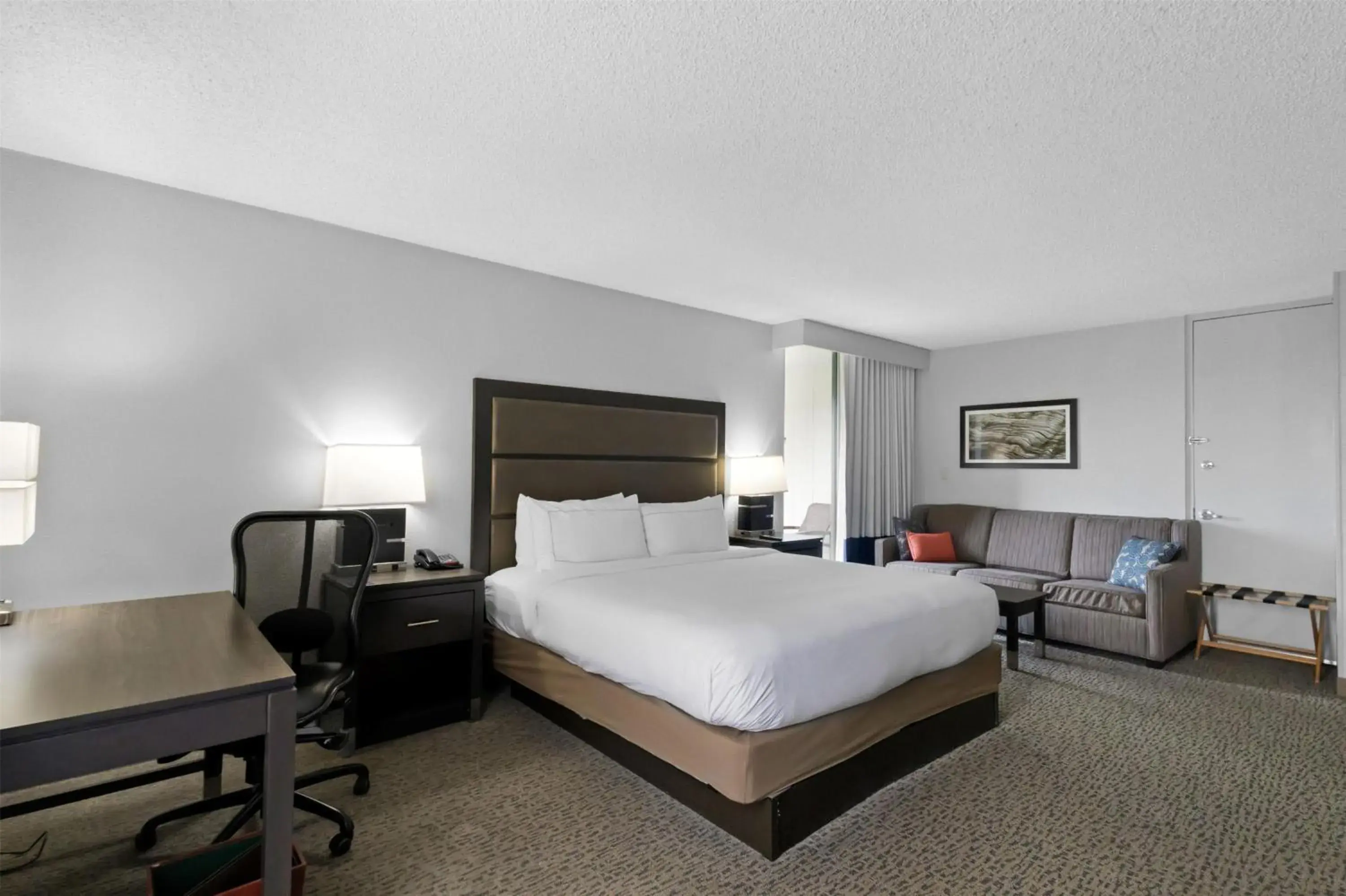 King Studio with Sofa Bed - Non-Smoking in DoubleTree by Hilton Palm Beach Gardens King Studio with Sofa Bed - Non-Smoking in DoubleTree by Hilton Palm Beach Gardens