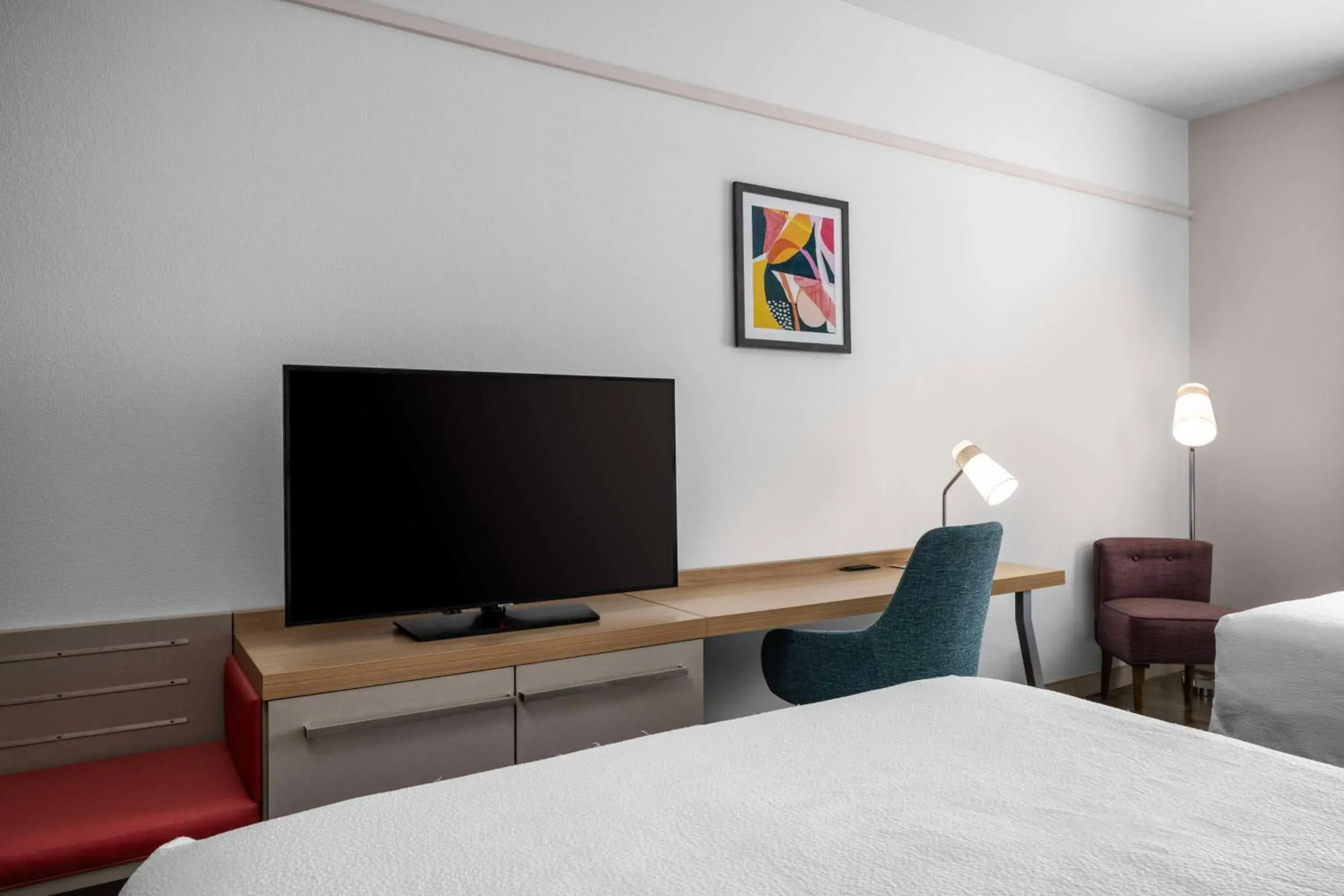 Queen Room with Two Queen Beds in Hilton Garden Inn West Palm Beach Airport Queen Room with Two Queen Beds in Hilton Garden Inn West Palm Beach Airport