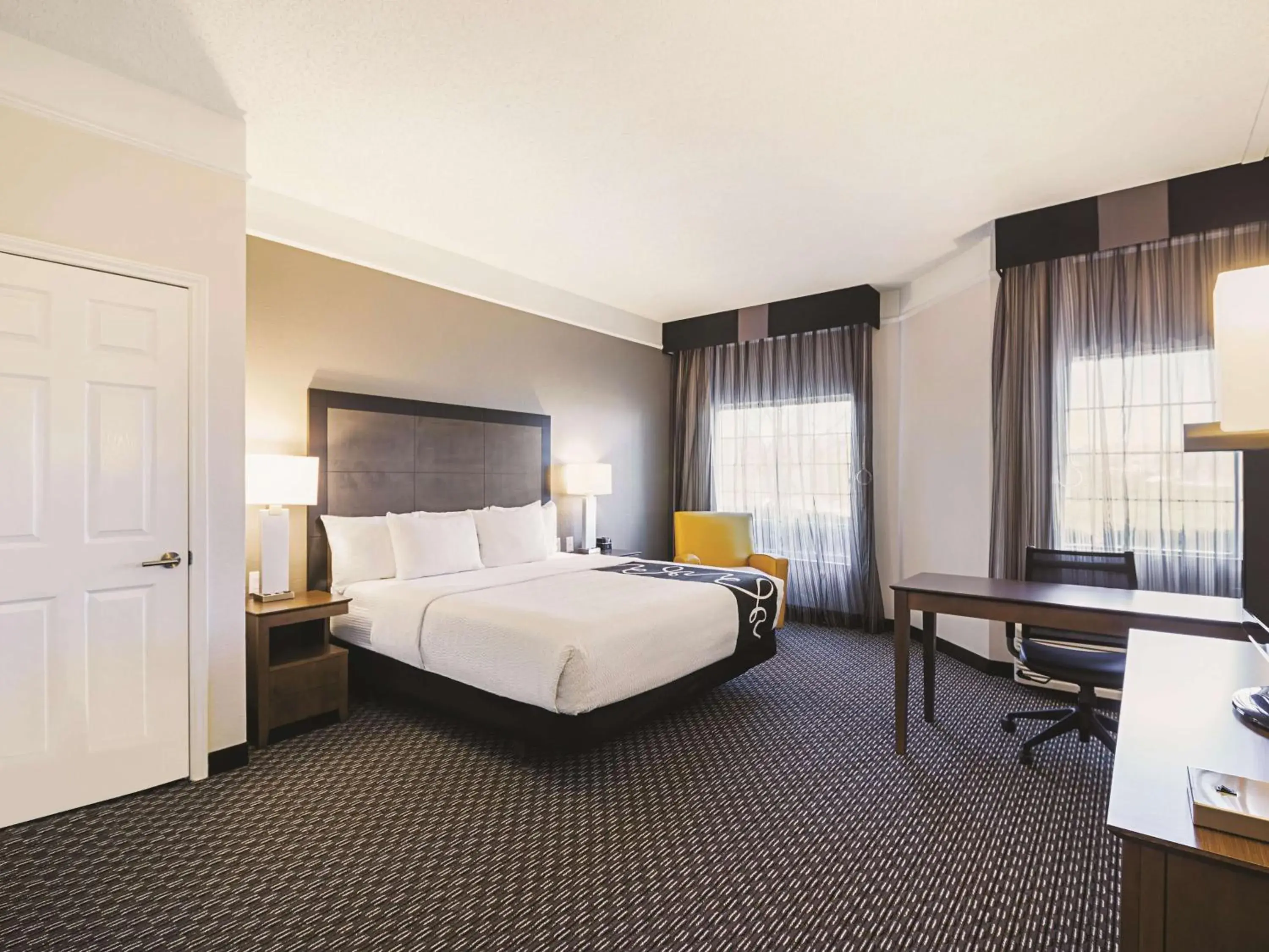 King Room in La Quinta by Wyndham Austin at The Domain King Room in La Quinta by Wyndham Austin at The Domain