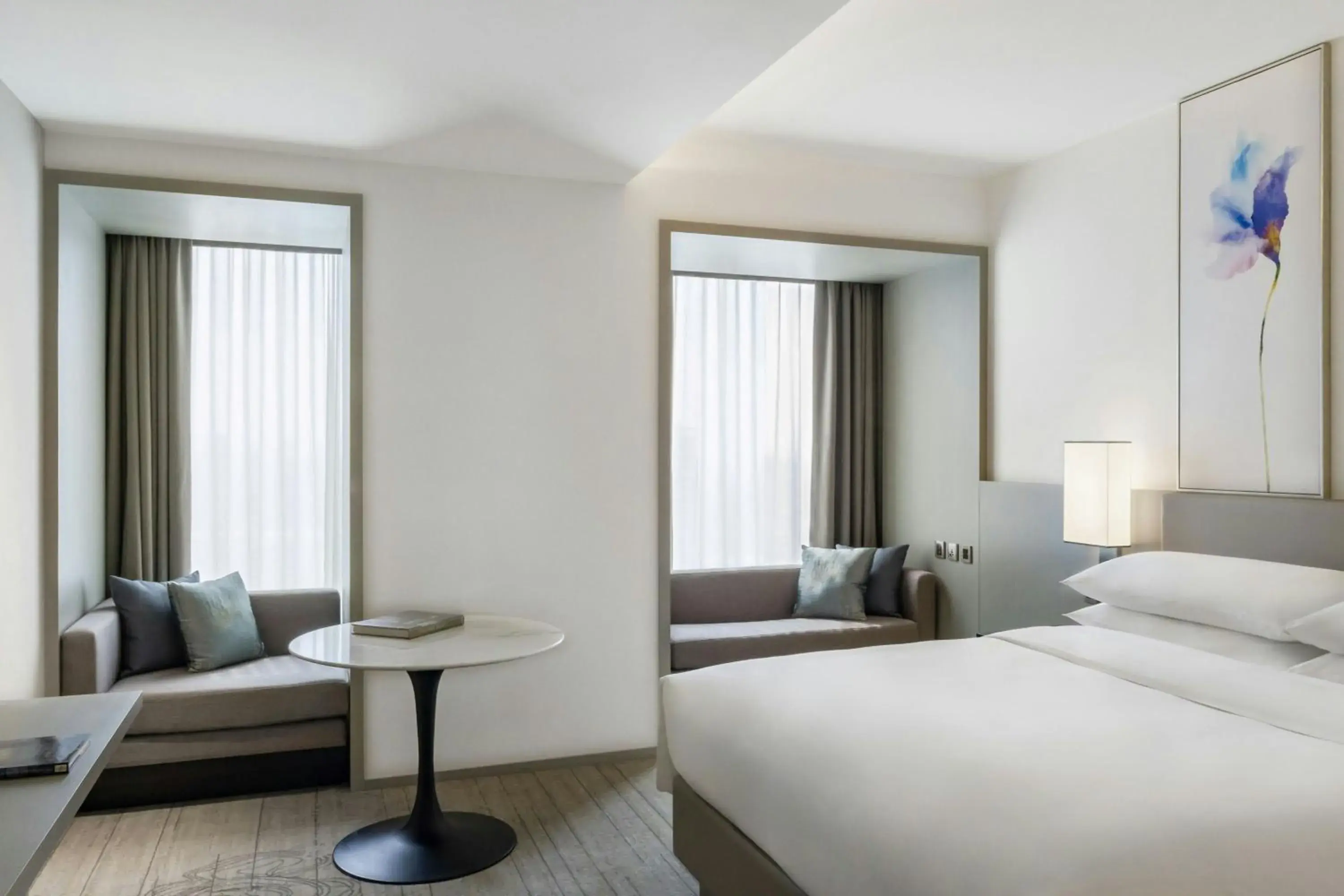 Executive King Room in Courtyard by Marriott Taipei Downtown Executive King Room in Courtyard by Marriott Taipei Downtown