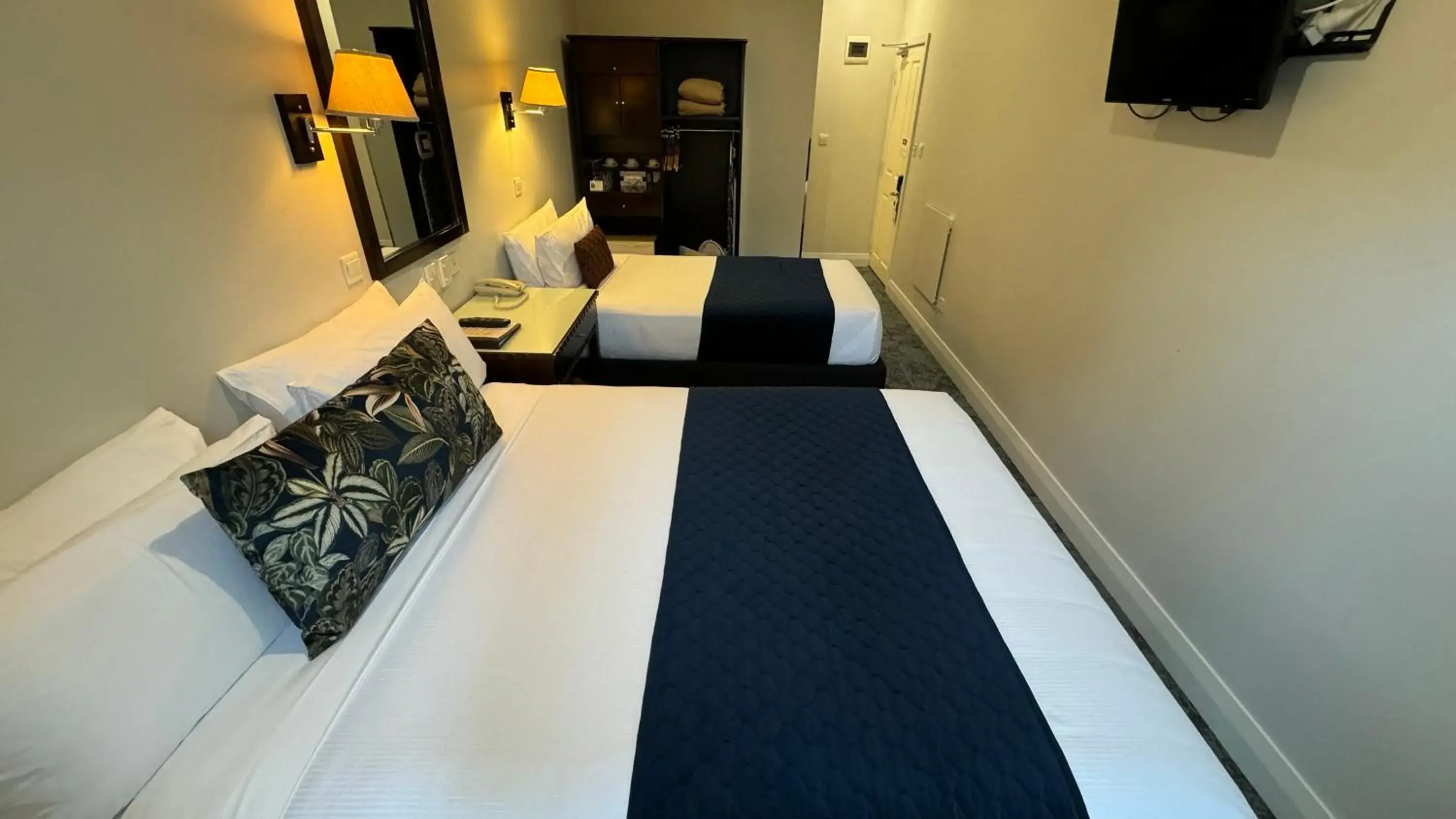 Twin Room in Trinity Hotel Twin Room in Trinity Hotel