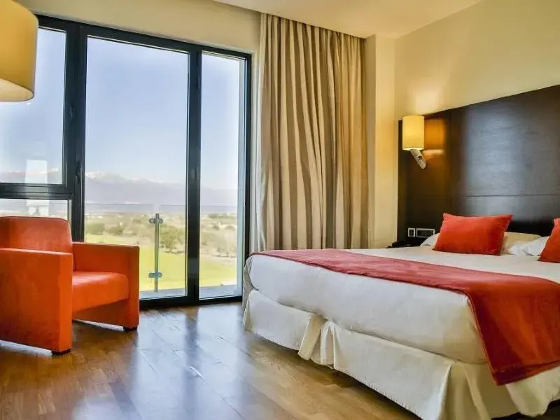 Double Room with Extra Bed in Hospedium Hotel Valles de Gredos Golf Double Room with Extra Bed in Hospedium Hotel Valles de Gredos Golf