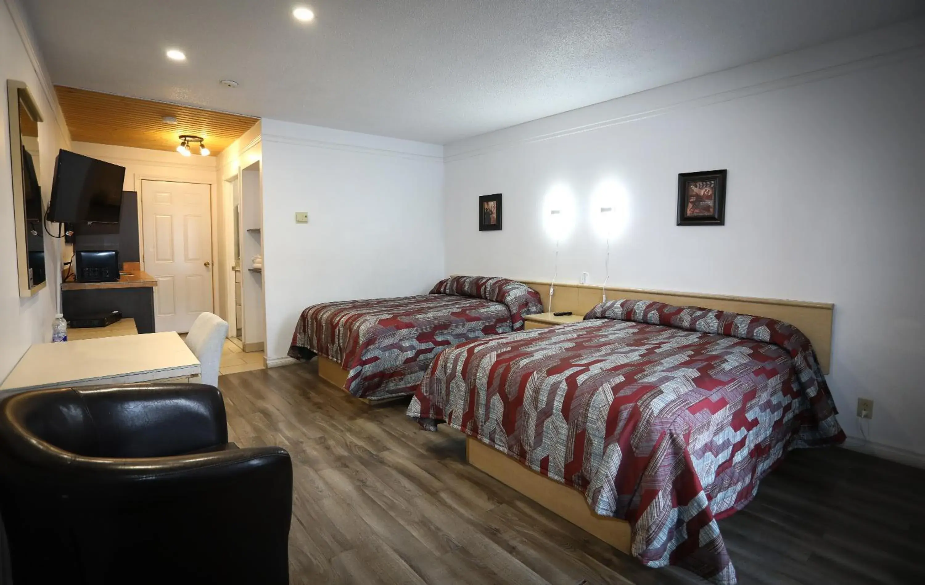 Family Double Room in Motel Classique Family Double Room in Motel Classique