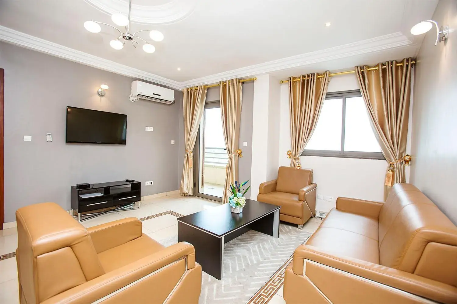 One-Bedroom Apartment in Residence Le Carat Bonapriso One-Bedroom Apartment in Residence Le Carat Bonapriso