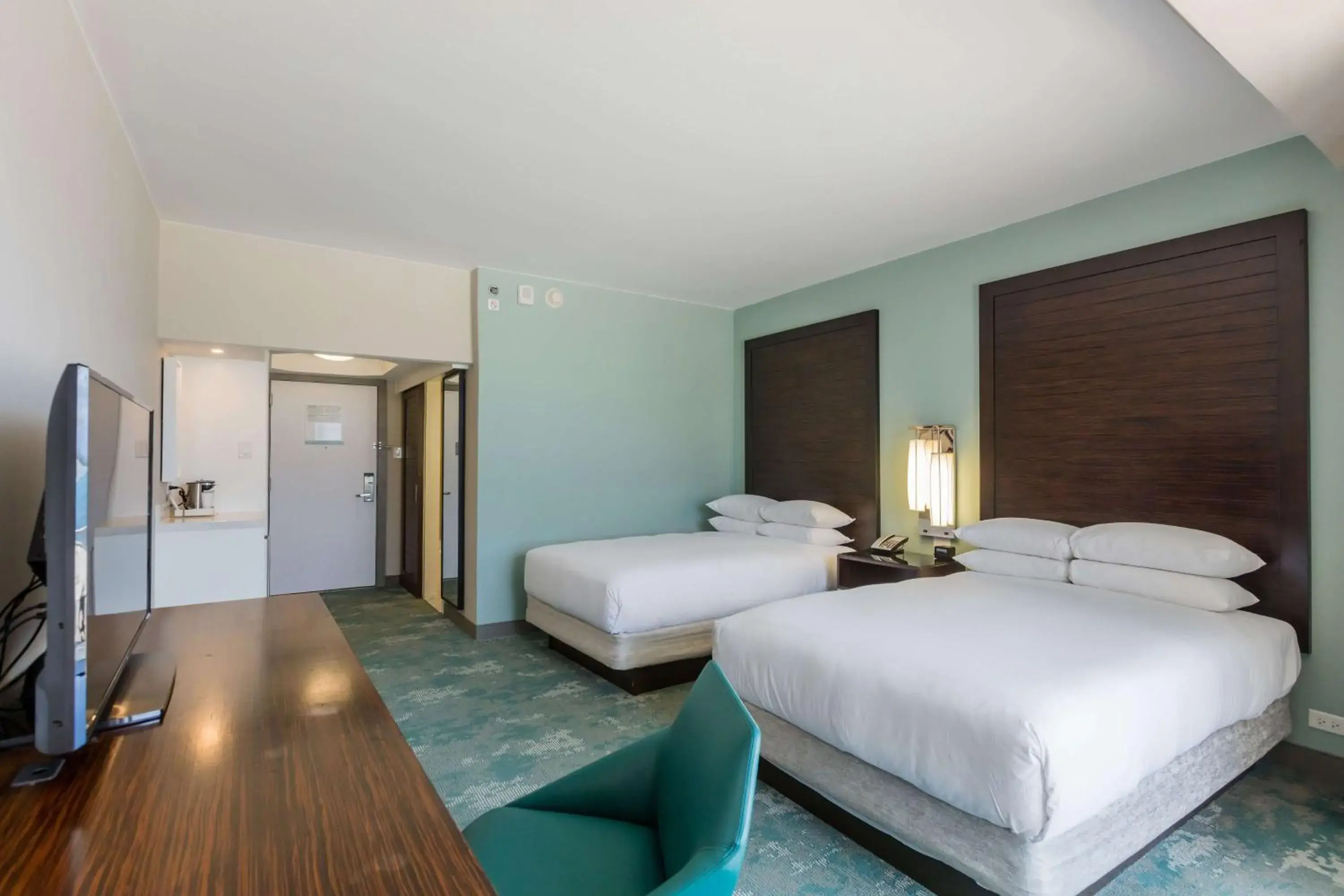 Double Room with Two Double Beds and Resort or Garden View in Caribe Hilton Double Room with Two Double Beds and Resort or Garden View in Caribe Hilton