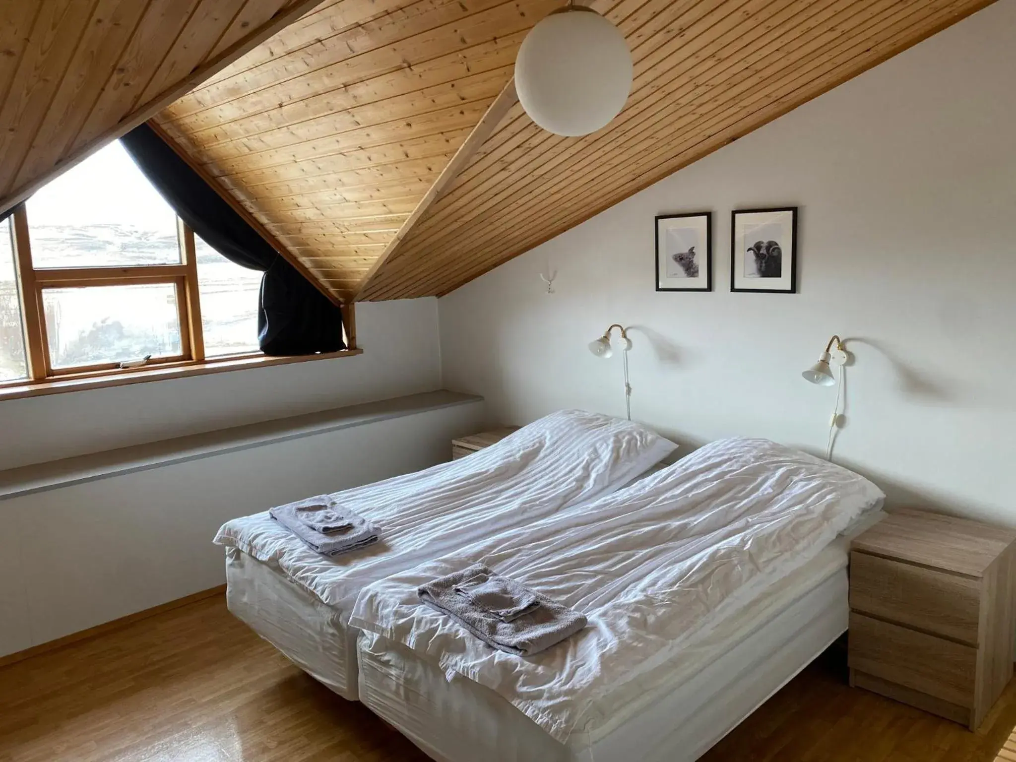 Double or Twin Room with Shared Bathroom in Bakkaflöt Guesthouse Double or Twin Room with Shared Bathroom in Bakkaflöt Guesthouse