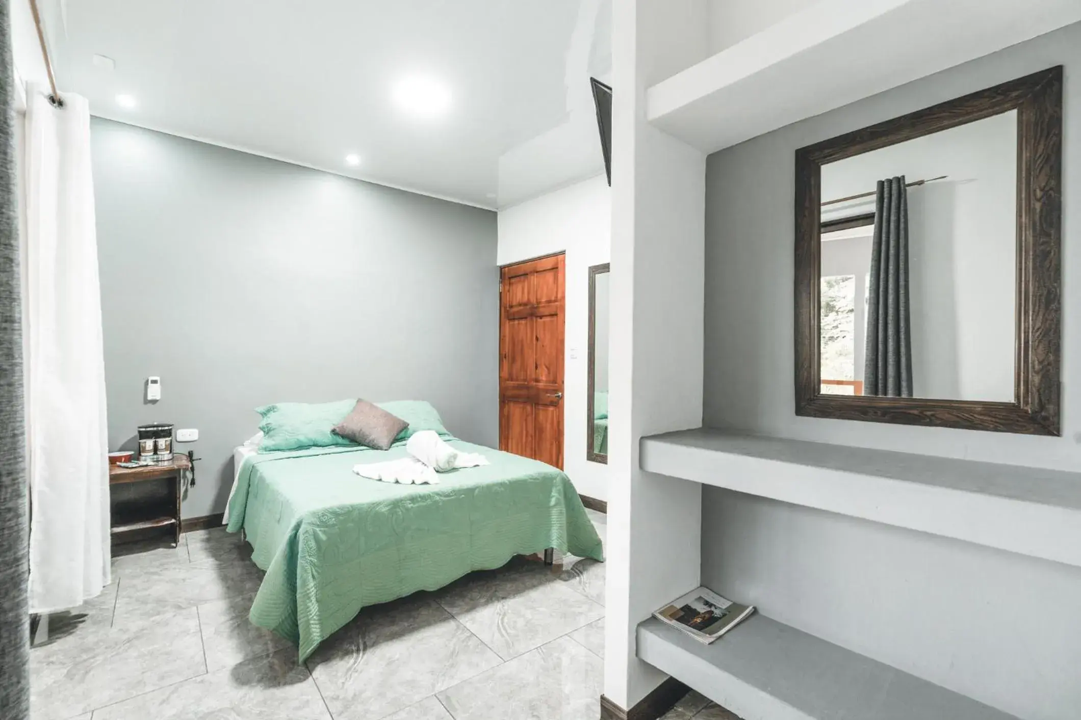 Superior Double Room - single occupancy in Hotel Hoja de Oro Corcovado Superior Double Room - single occupancy in Hotel Hoja de Oro Corcovado