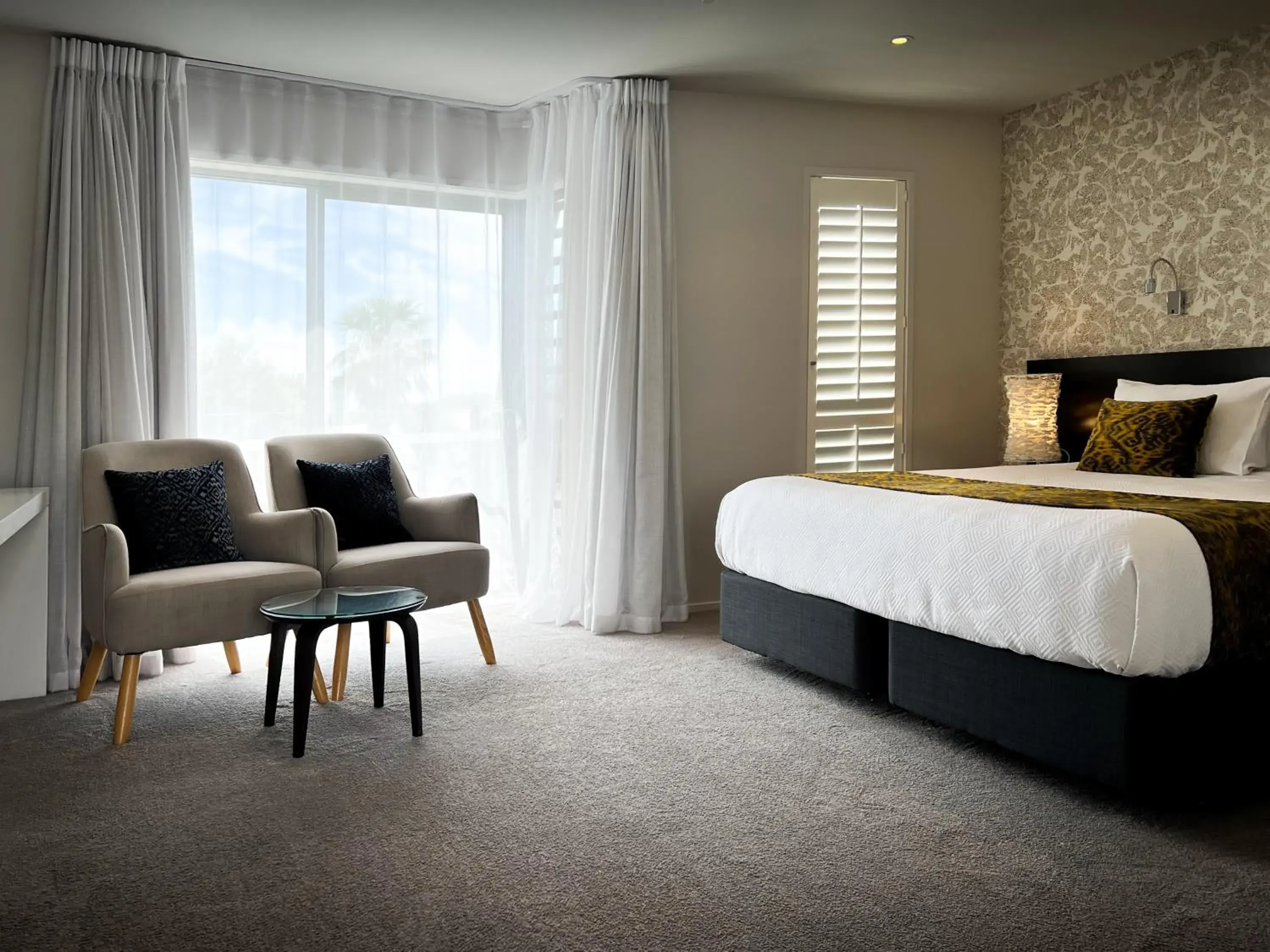 Executive Studio with Spa Bath in The Sails Nelson Executive Studio with Spa Bath in The Sails Nelson