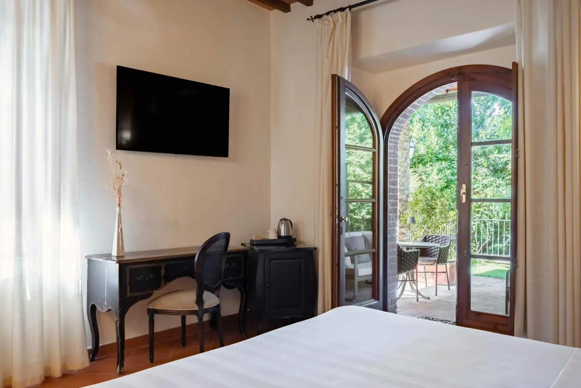 King Room with Garden View in Calidario Terme Etrusche King Room with Garden View in Calidario Terme Etrusche