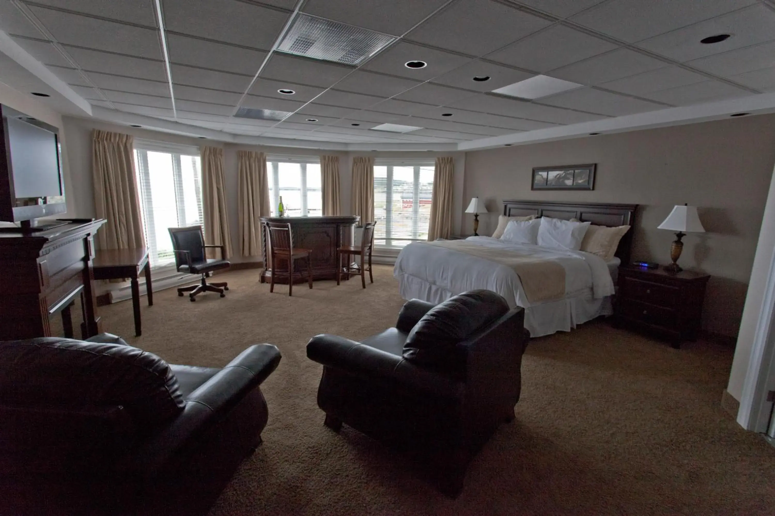 Premier King Room in Ocean View Hotel Premier King Room in Ocean View Hotel