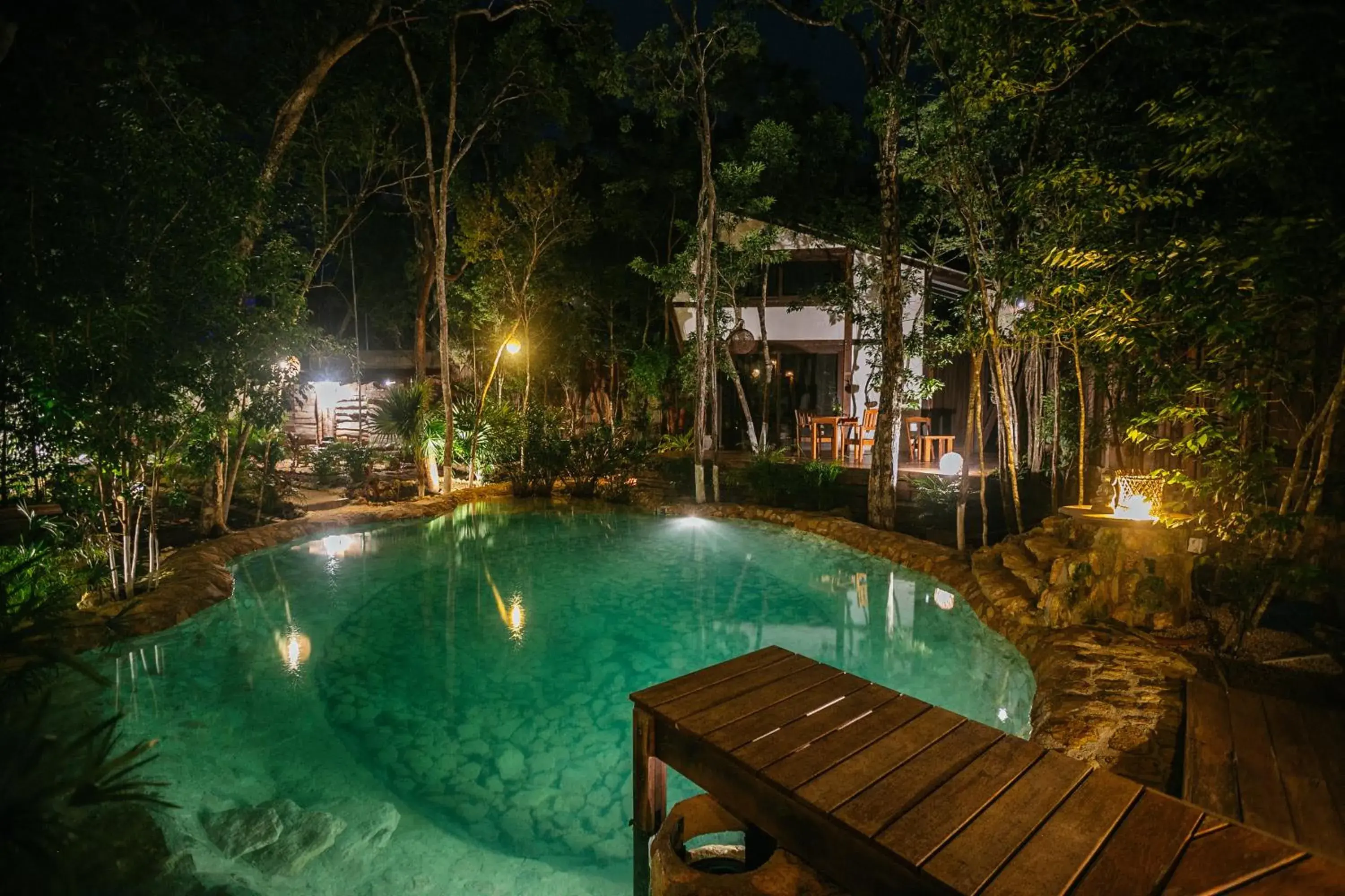 Superior Villa - single occupancy in Nahouse Jungle Lodges Superior Villa - single occupancy in Nahouse Jungle Lodges