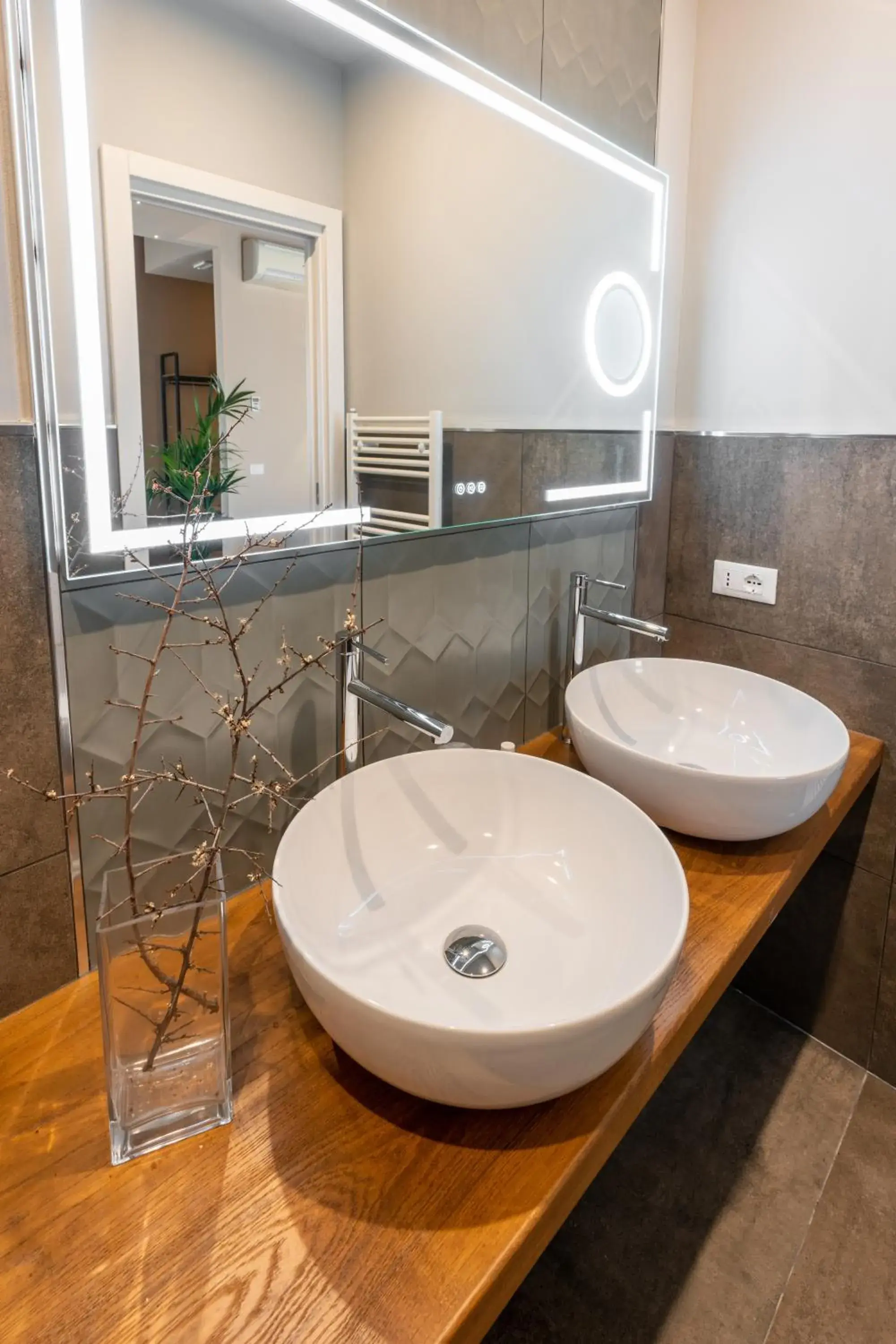 Suite with Private Pool - single occupancy in GG8 Hotel & Suite SPA Suite with Private Pool - single occupancy in GG8 Hotel & Suite SPA