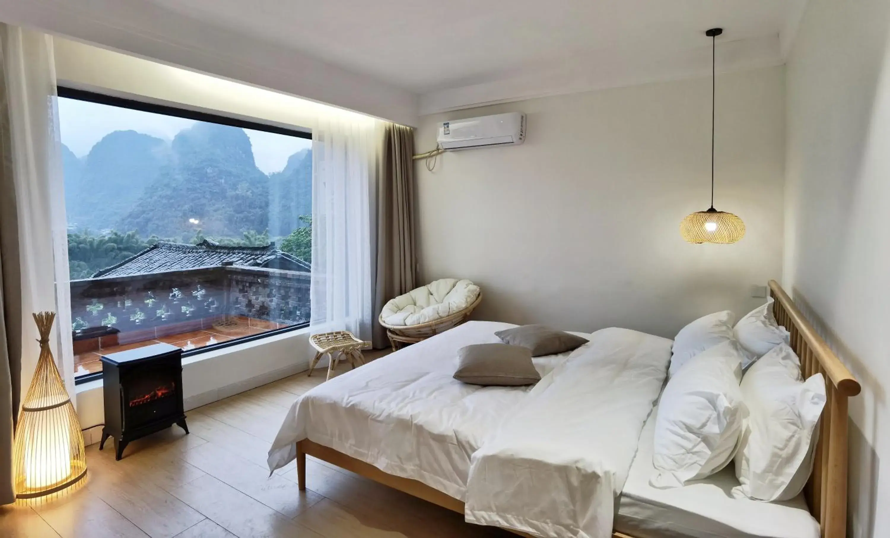 Double Room with Terrace in Riverside Retreat Hotel Double Room with Terrace in Riverside Retreat Hotel