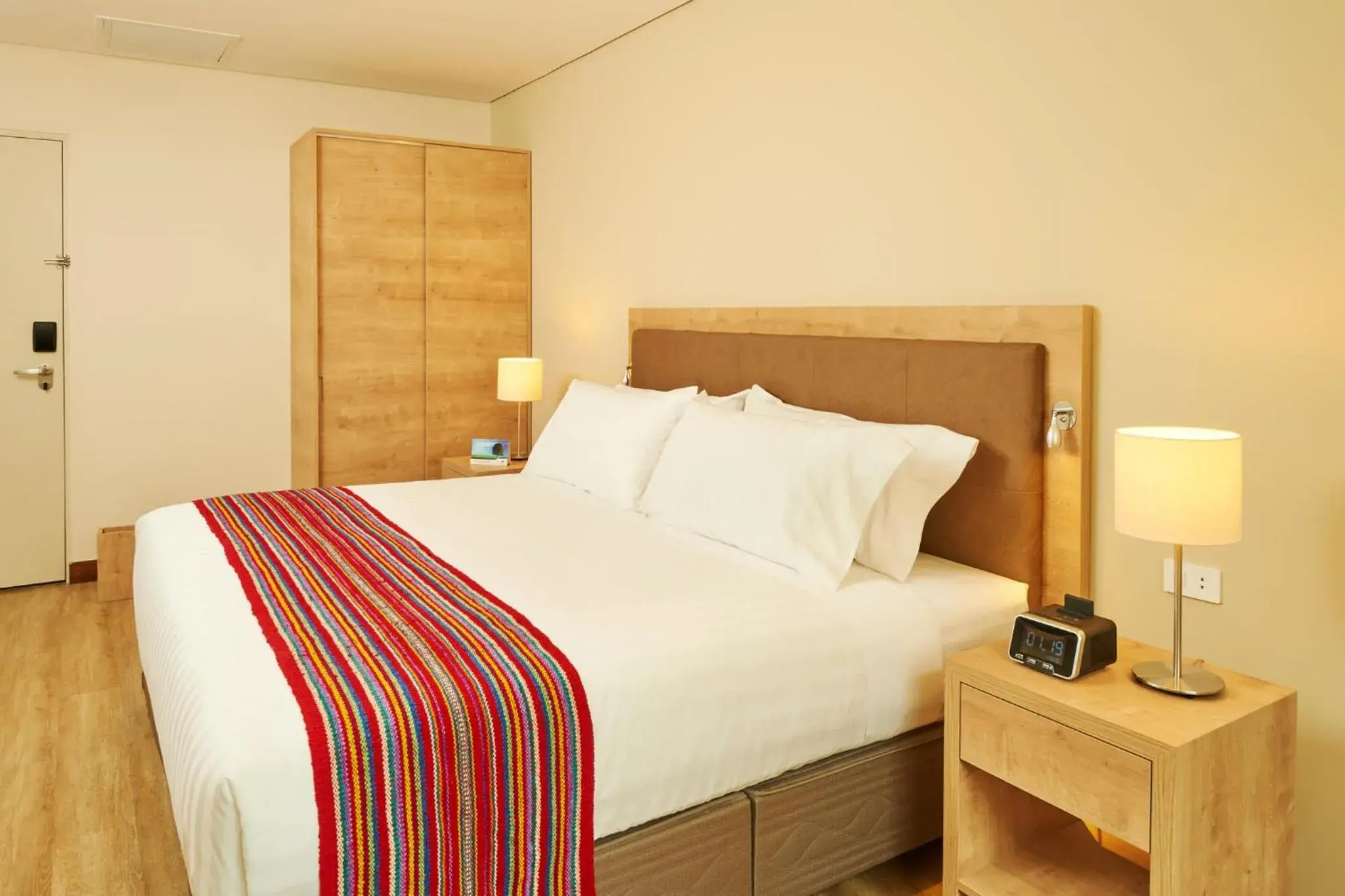 Standard Queen Room in Hotel Estelar San Isidro Standard Queen Room in Hotel Estelar San Isidro