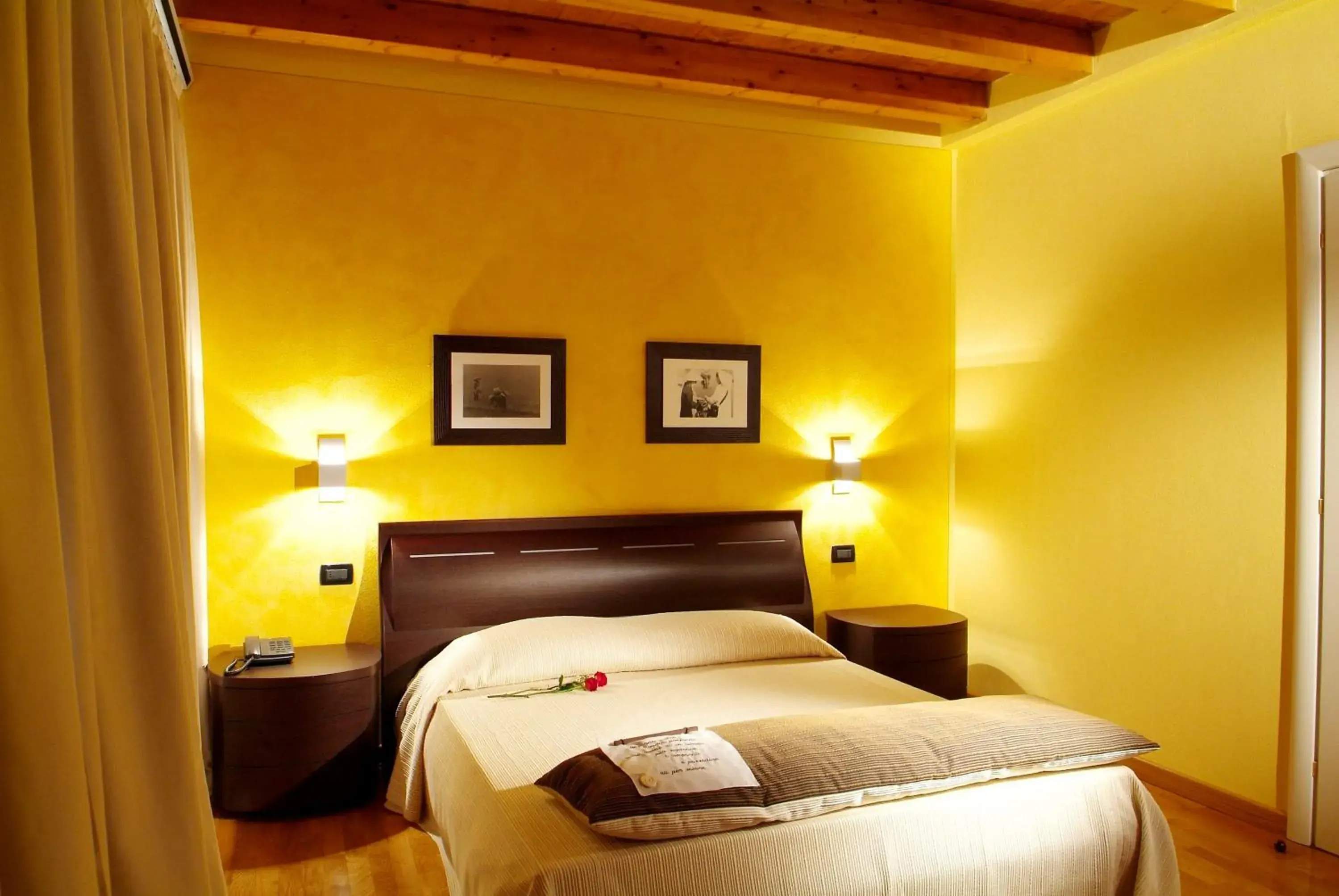 Double or Twin Room in Hotel Fontana Santa Double or Twin Room in Hotel Fontana Santa
