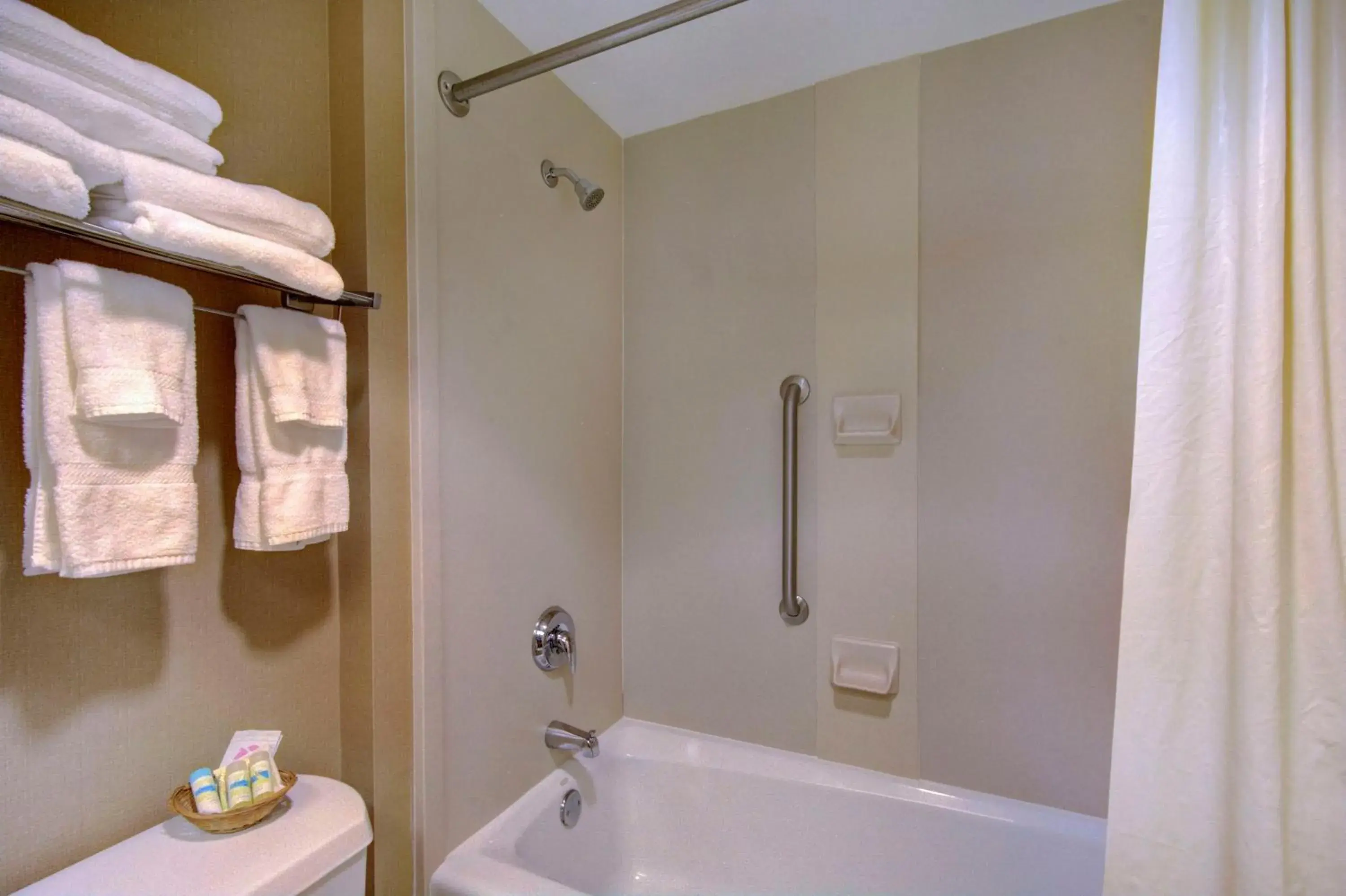 Deluxe Queen Room in Epworth By The Sea Deluxe Queen Room in Epworth By The Sea