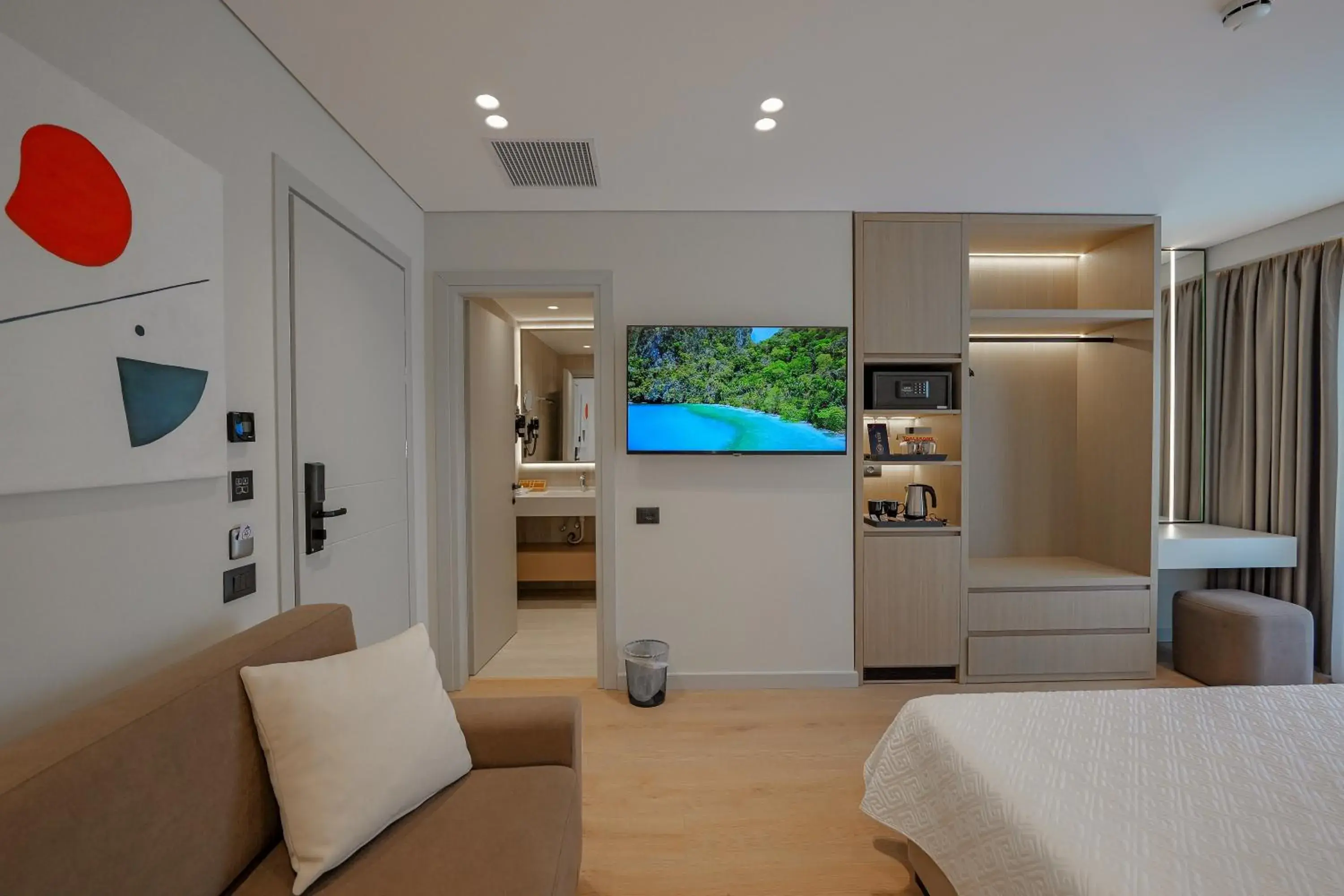 Superior Double Room in Hotel Teuta Superior Double Room in Hotel Teuta