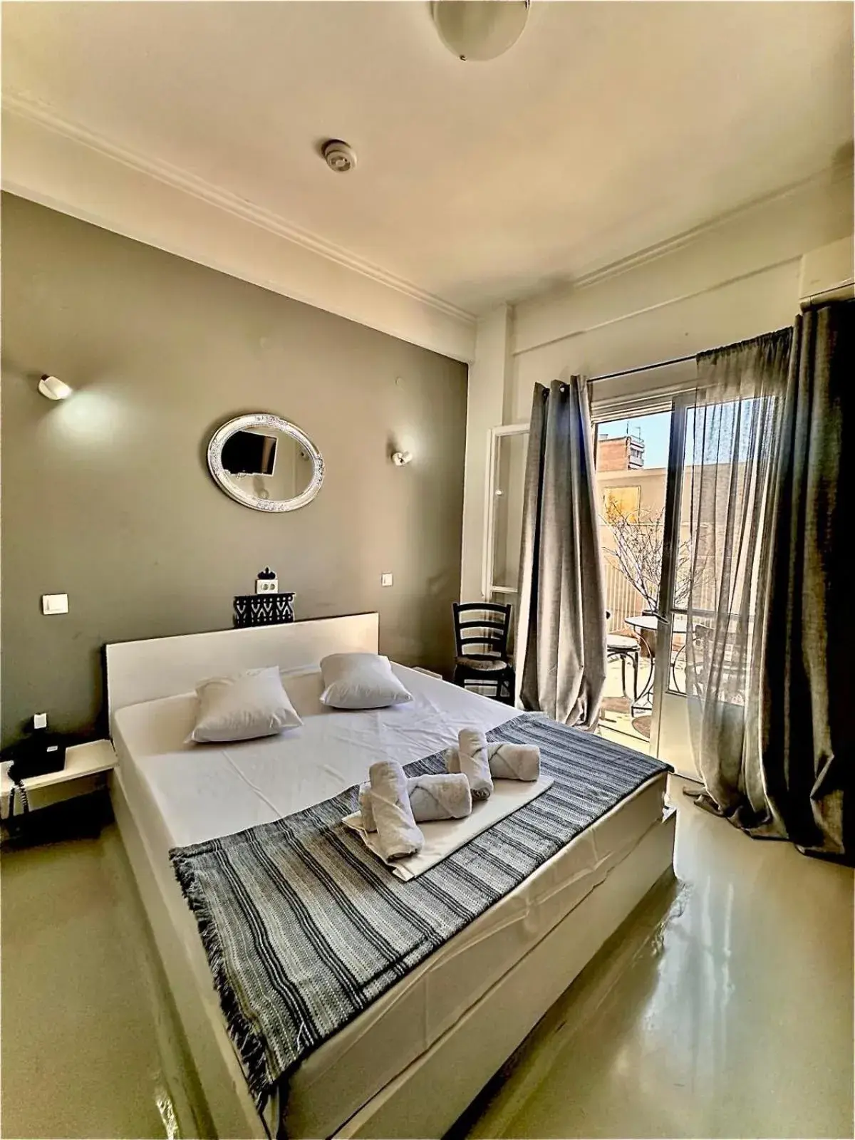 Double or Twin Room with Shared Bathroom in Sparta Team Hotel Double or Twin Room with Shared Bathroom in Sparta Team Hotel