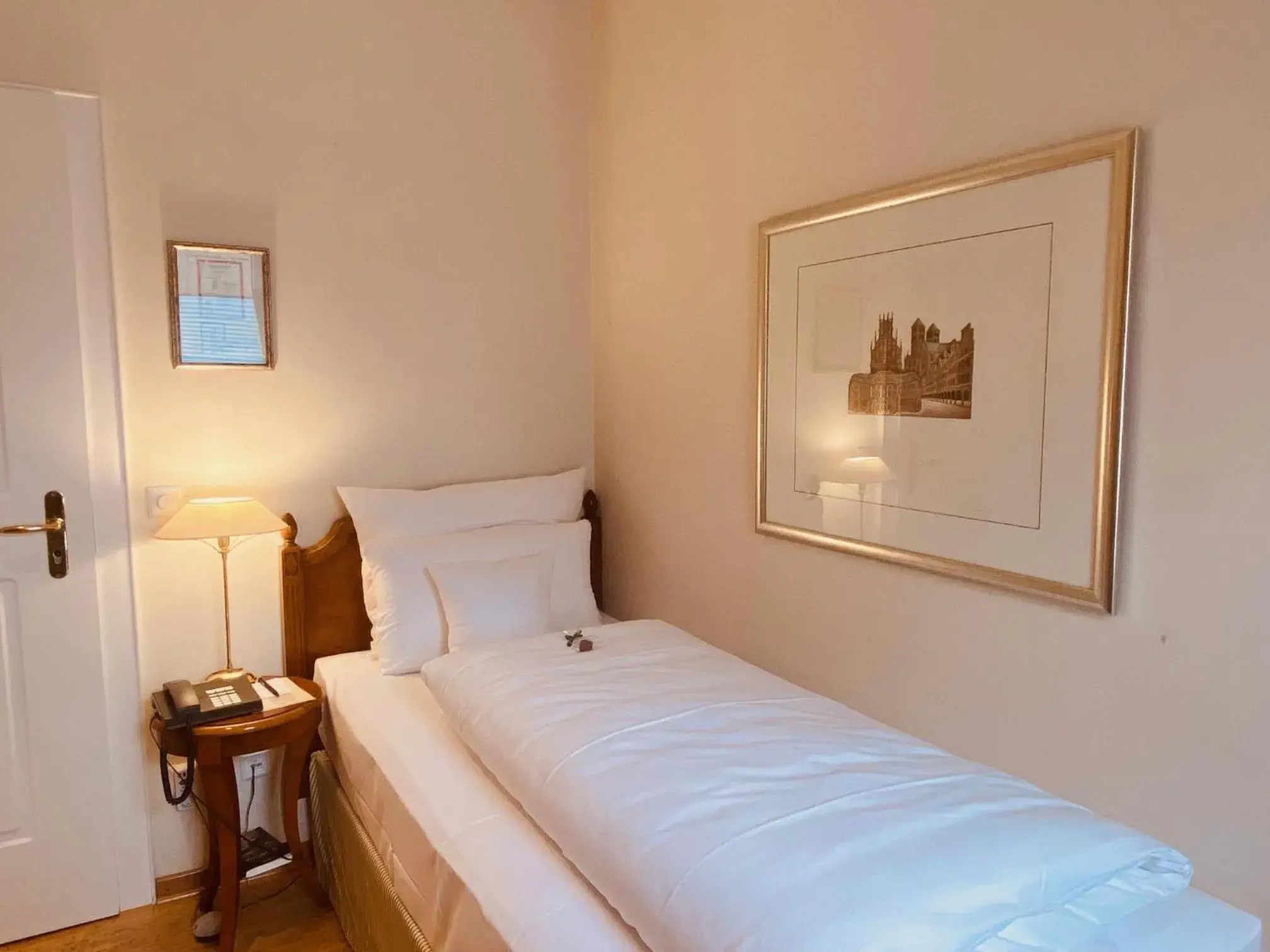 Standard Single Room in Landhaus Eggert Standard Single Room in Landhaus Eggert