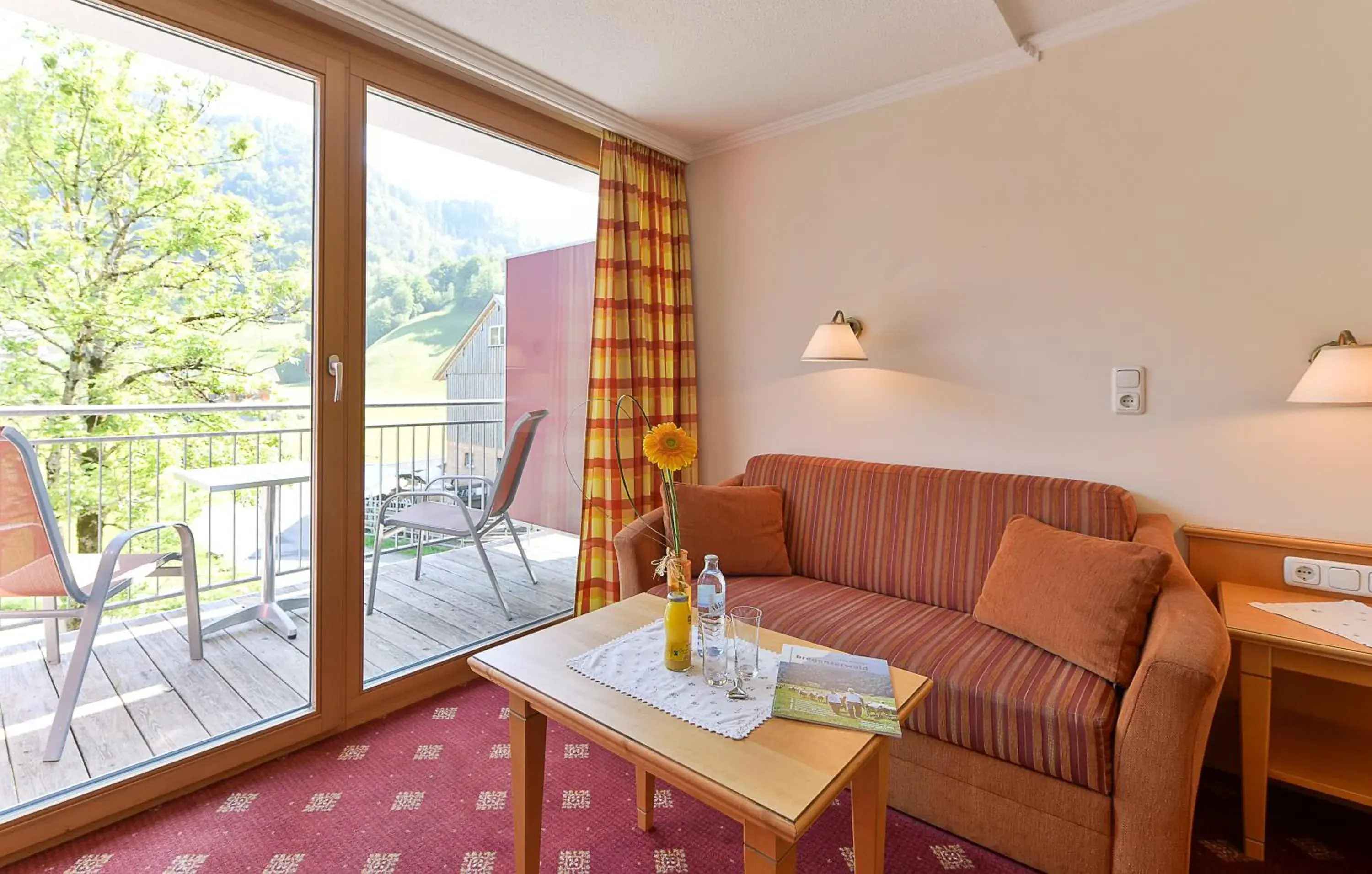 Das Schiff in den Bergen Das Schiff in den Bergen