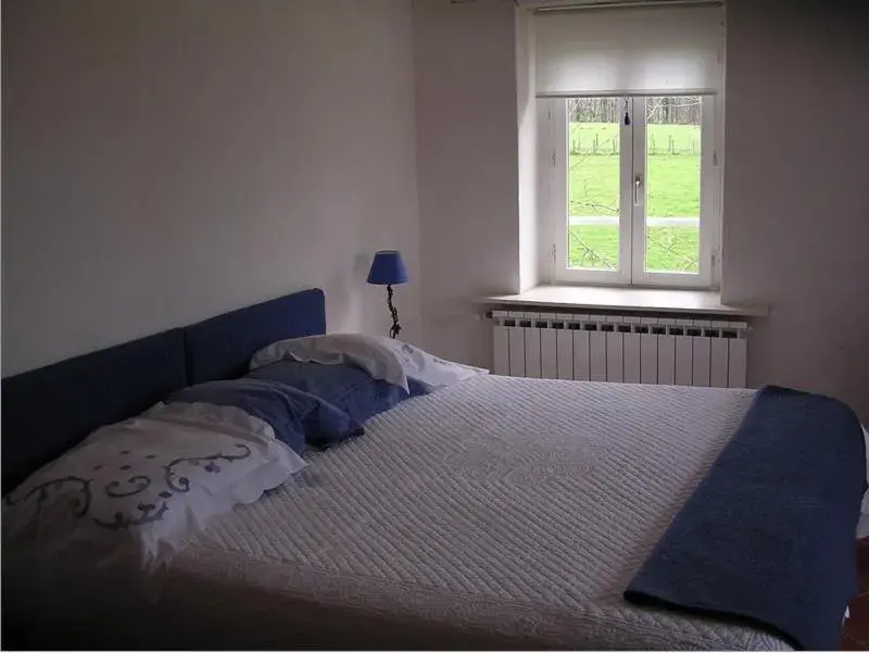 Double Room in Chambres d'Hôtes Oyhanartia Double Room in Chambres d'Hôtes Oyhanartia