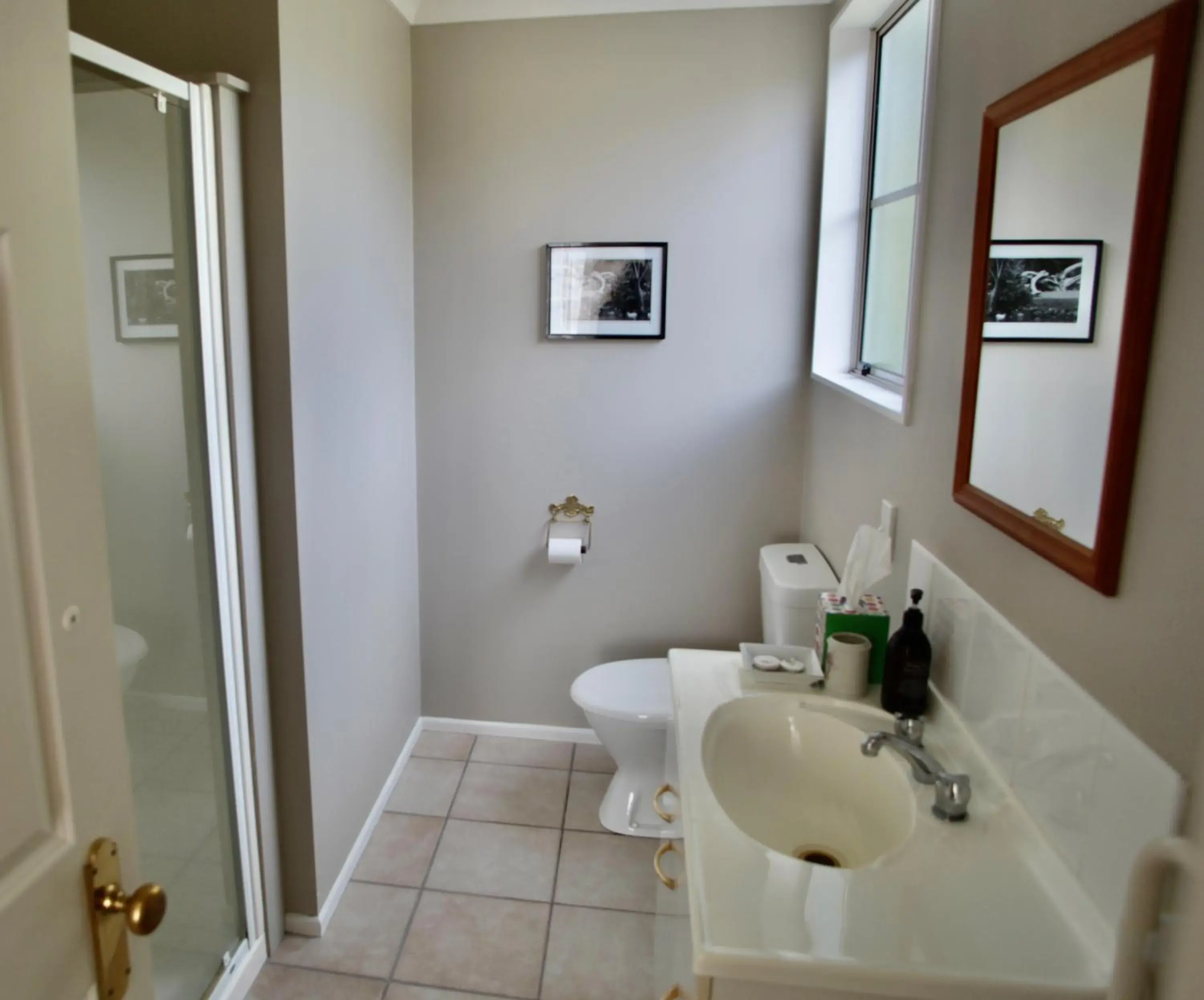 Deluxe Double or Twin Room - single occupancy in The Loft Bed and Breakfast Deluxe Double or Twin Room - single occupancy in The Loft Bed and Breakfast