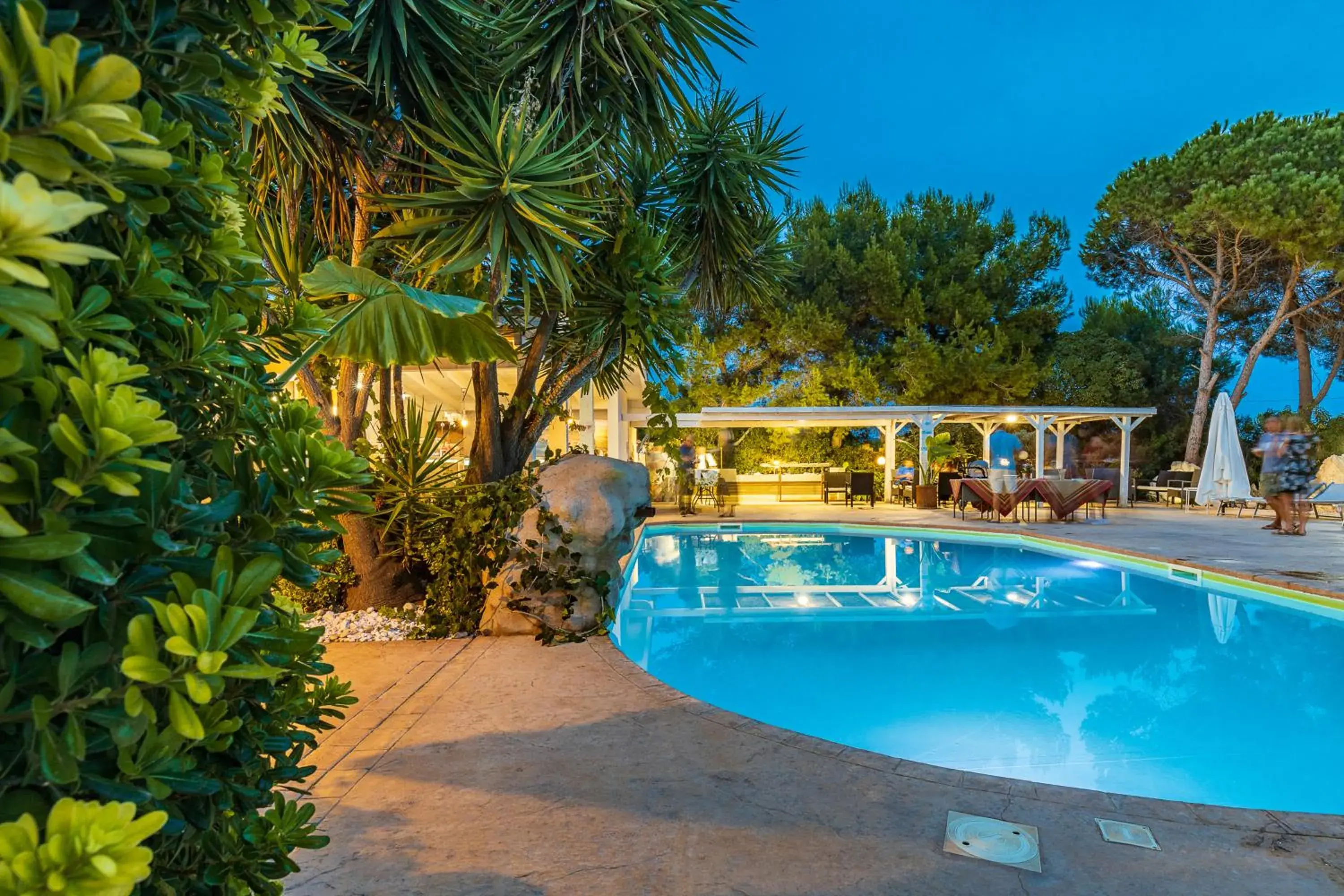 Albergo Residenziale Menhirs Albergo Residenziale Menhirs