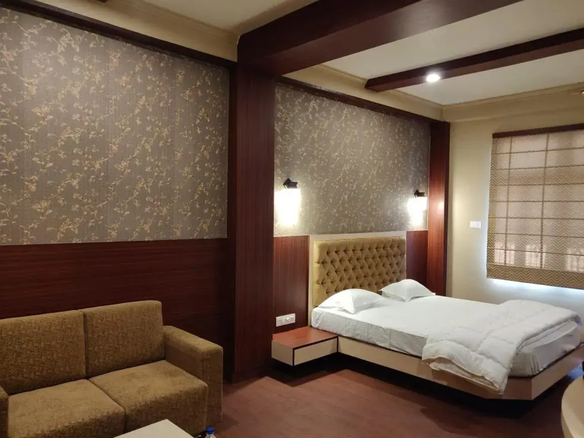 Superior Double Room in Backpackers Park Varanasi Superior Double Room in Backpackers Park Varanasi