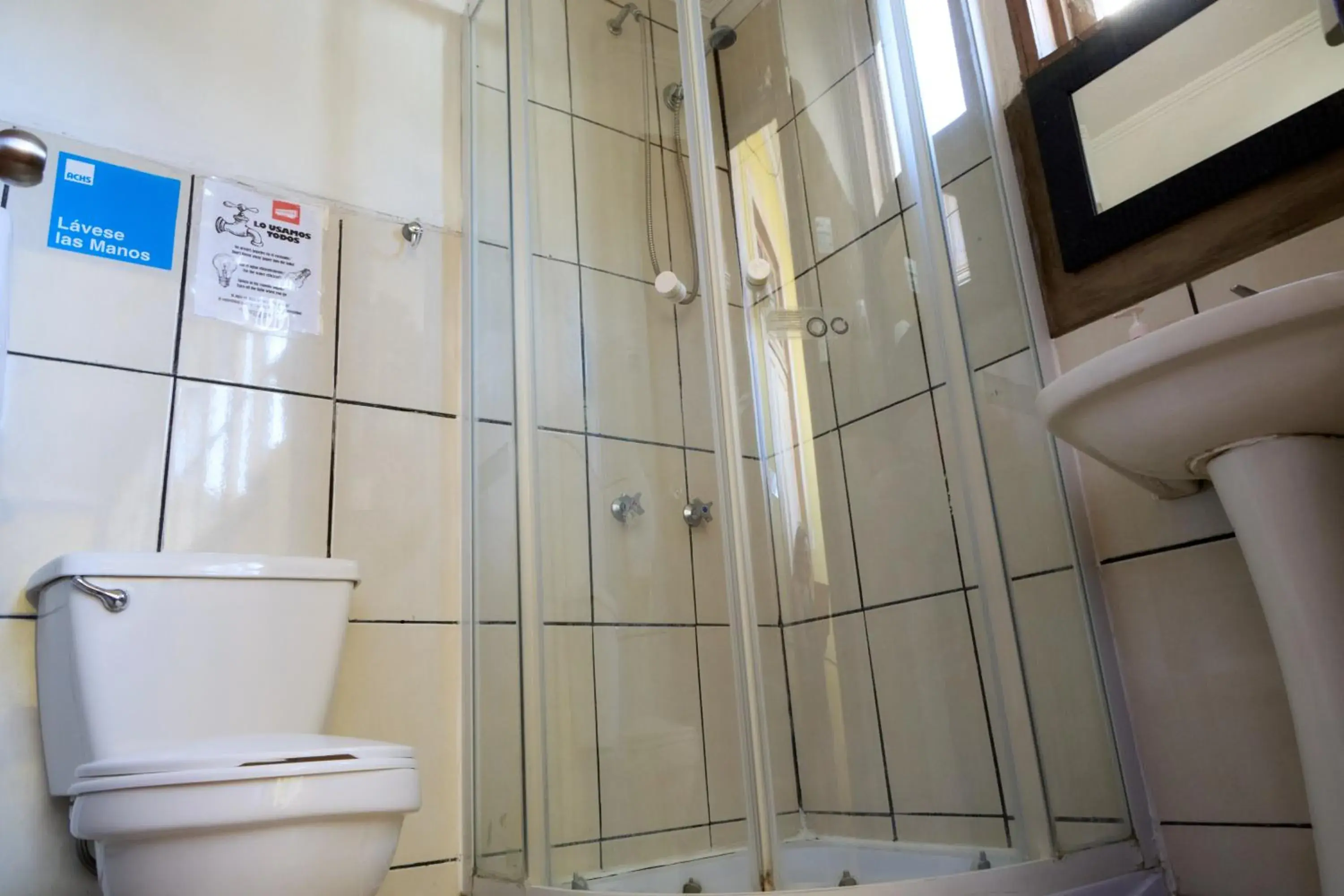 Triple Room with Private Bathroom in Hostal Providencia Triple Room with Private Bathroom in Hostal Providencia