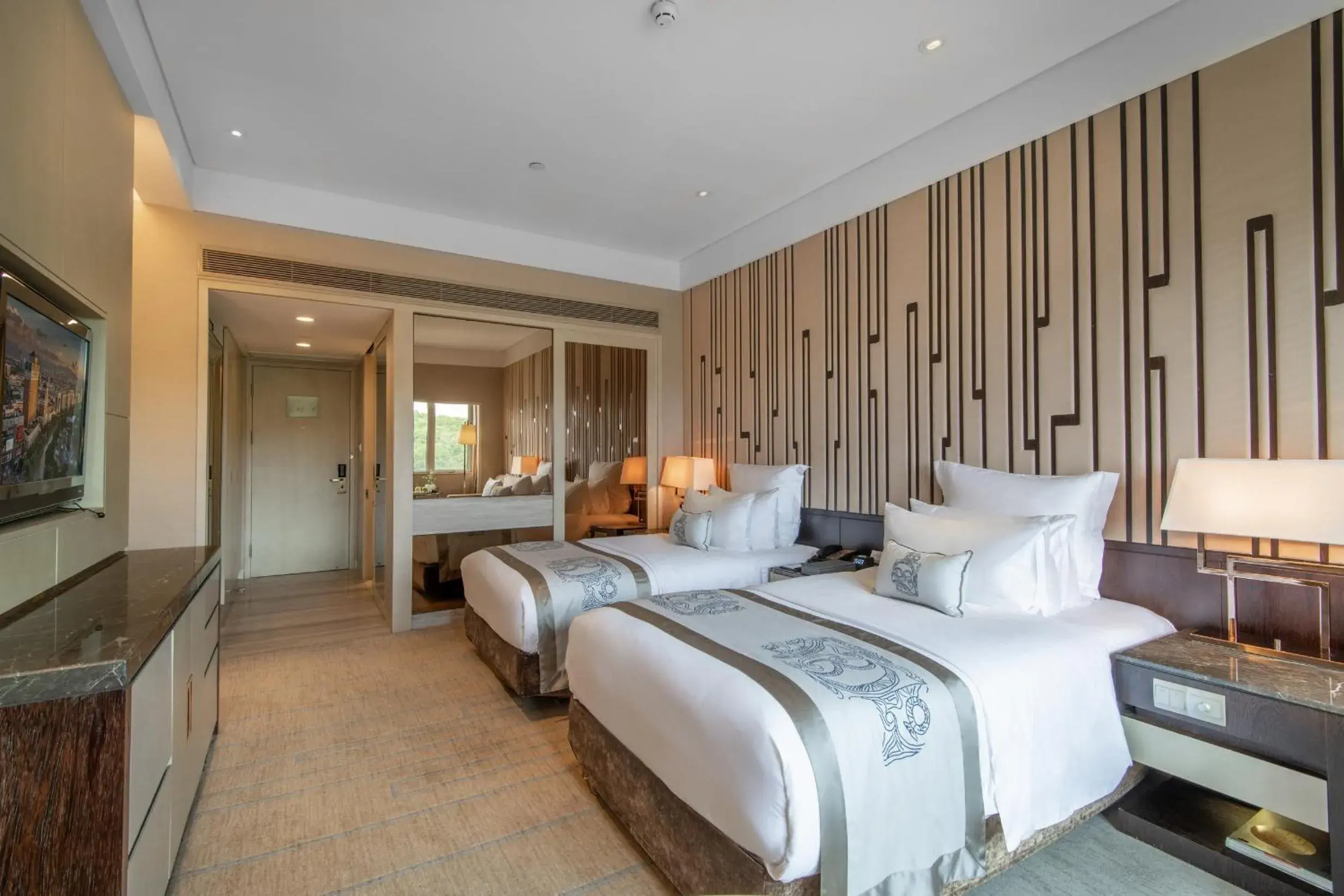 Superior Twin Room in Grand Pacific Hotel Ningbo Superior Twin Room in Grand Pacific Hotel Ningbo