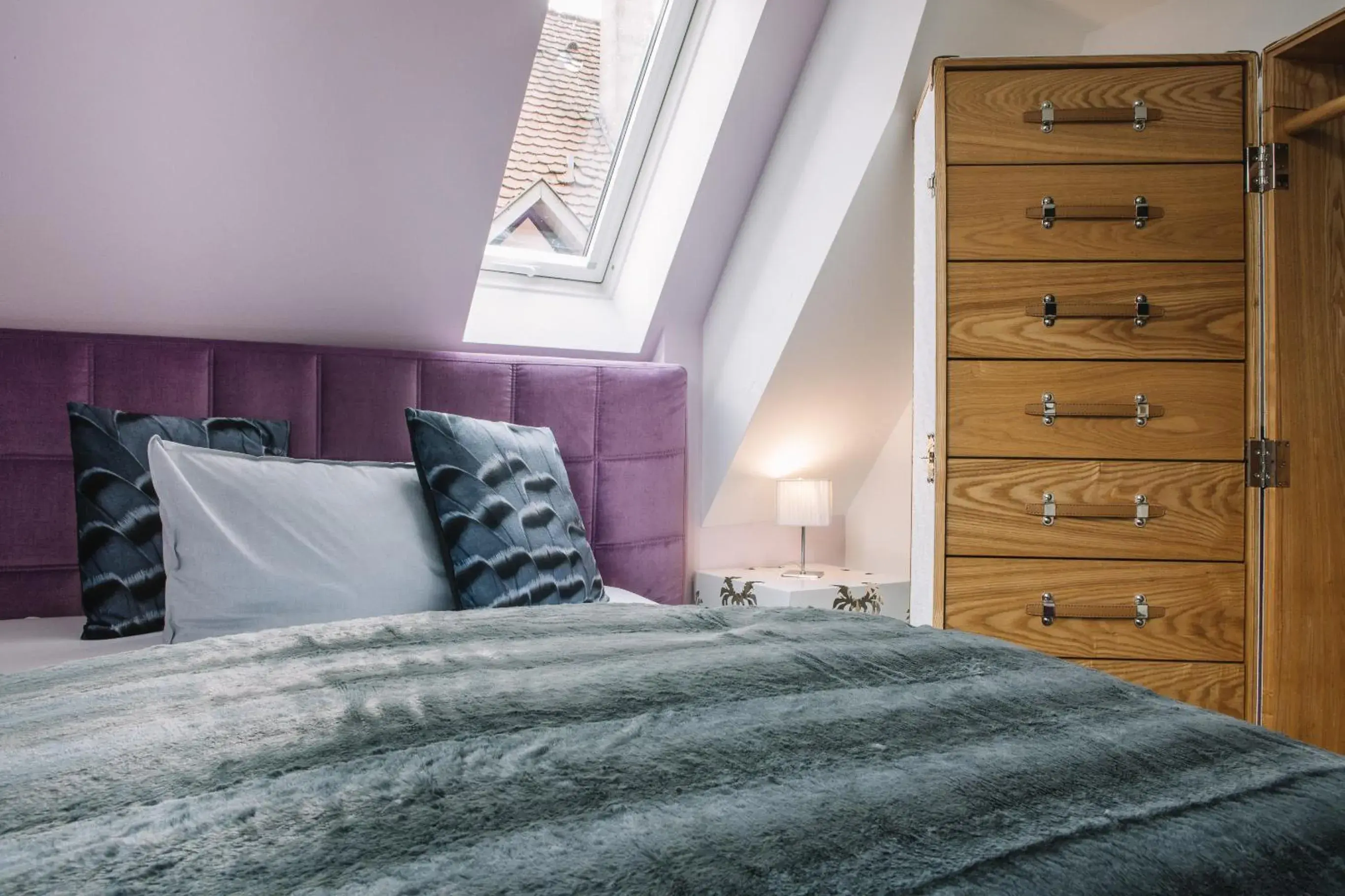 Standard Single Room in Boutique Hotel Pfauen Standard Single Room in Boutique Hotel Pfauen