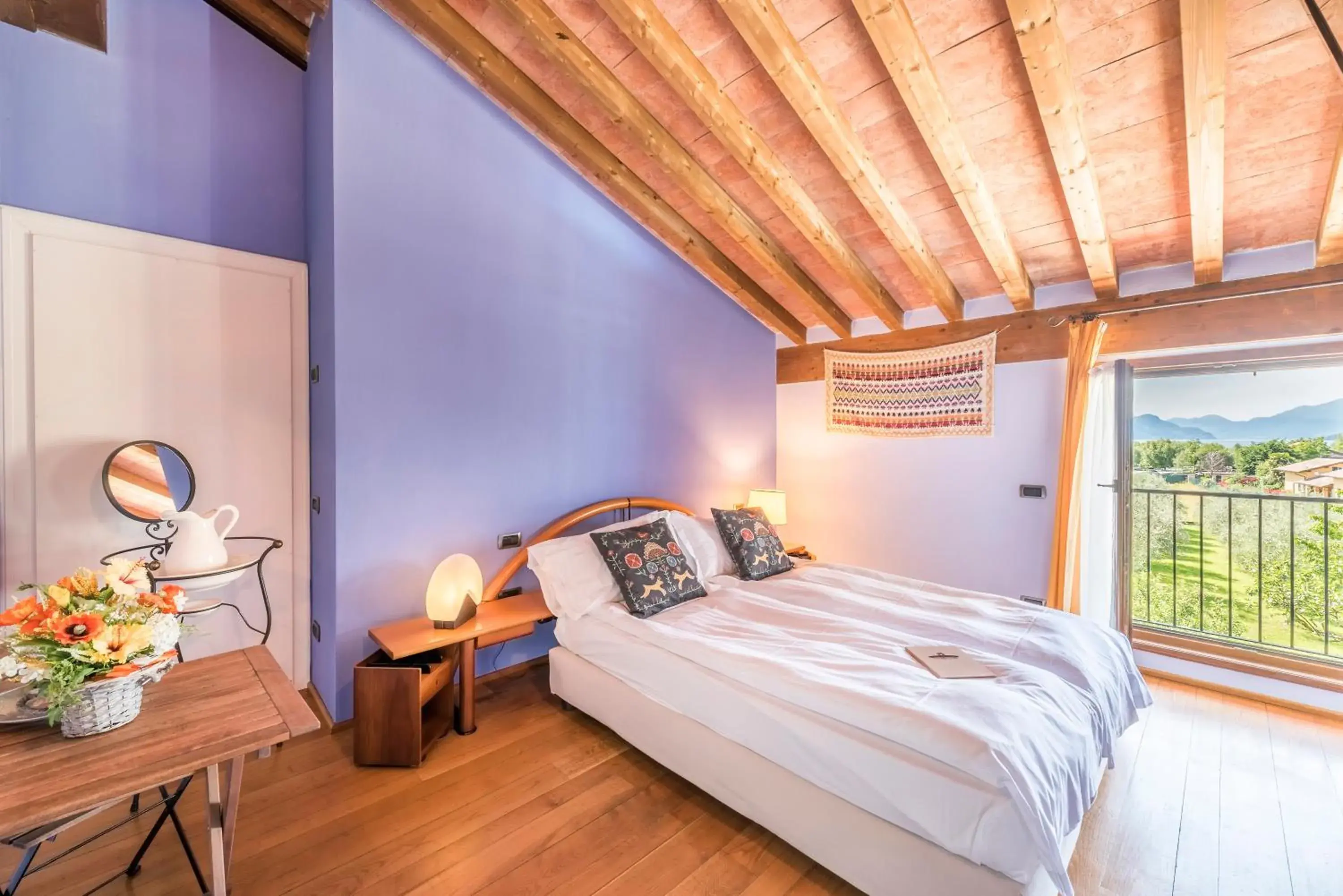 Superior Double Room with Spa Bath in Agriturismo Cà Del Lago Superior Double Room with Spa Bath in Agriturismo Cà Del Lago