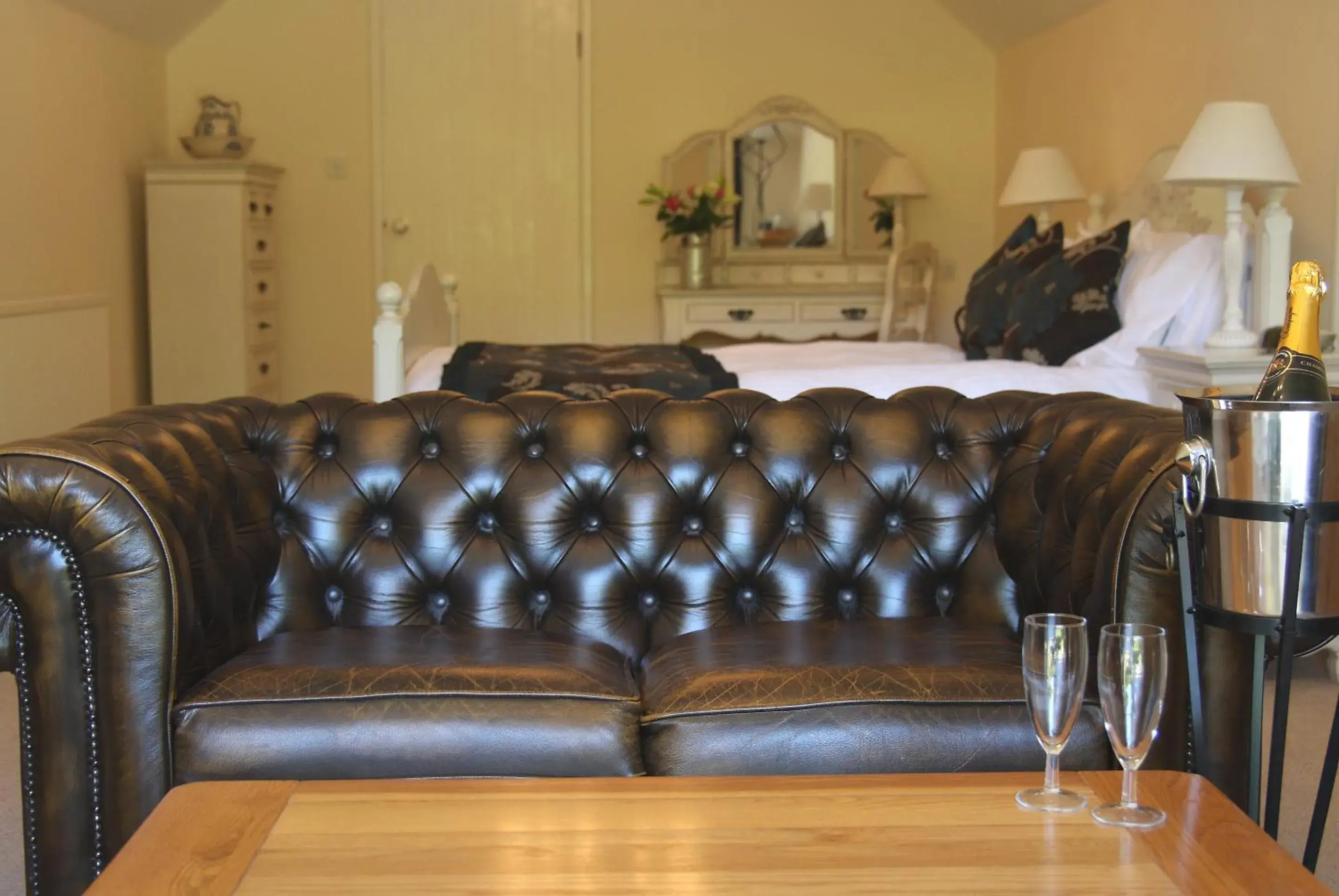 Superior King Room in Bearslake Inn Superior King Room in Bearslake Inn