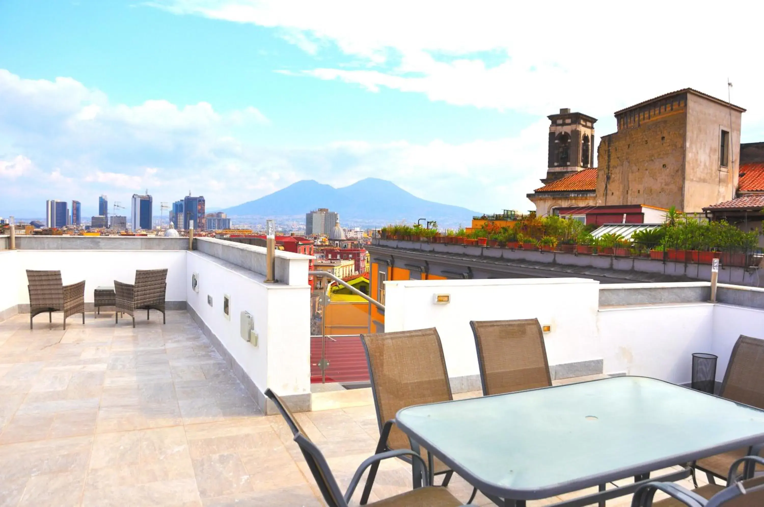 Penthouse Apartment in Palazzo Settembrini 49 Penthouse Apartment in Palazzo Settembrini 49