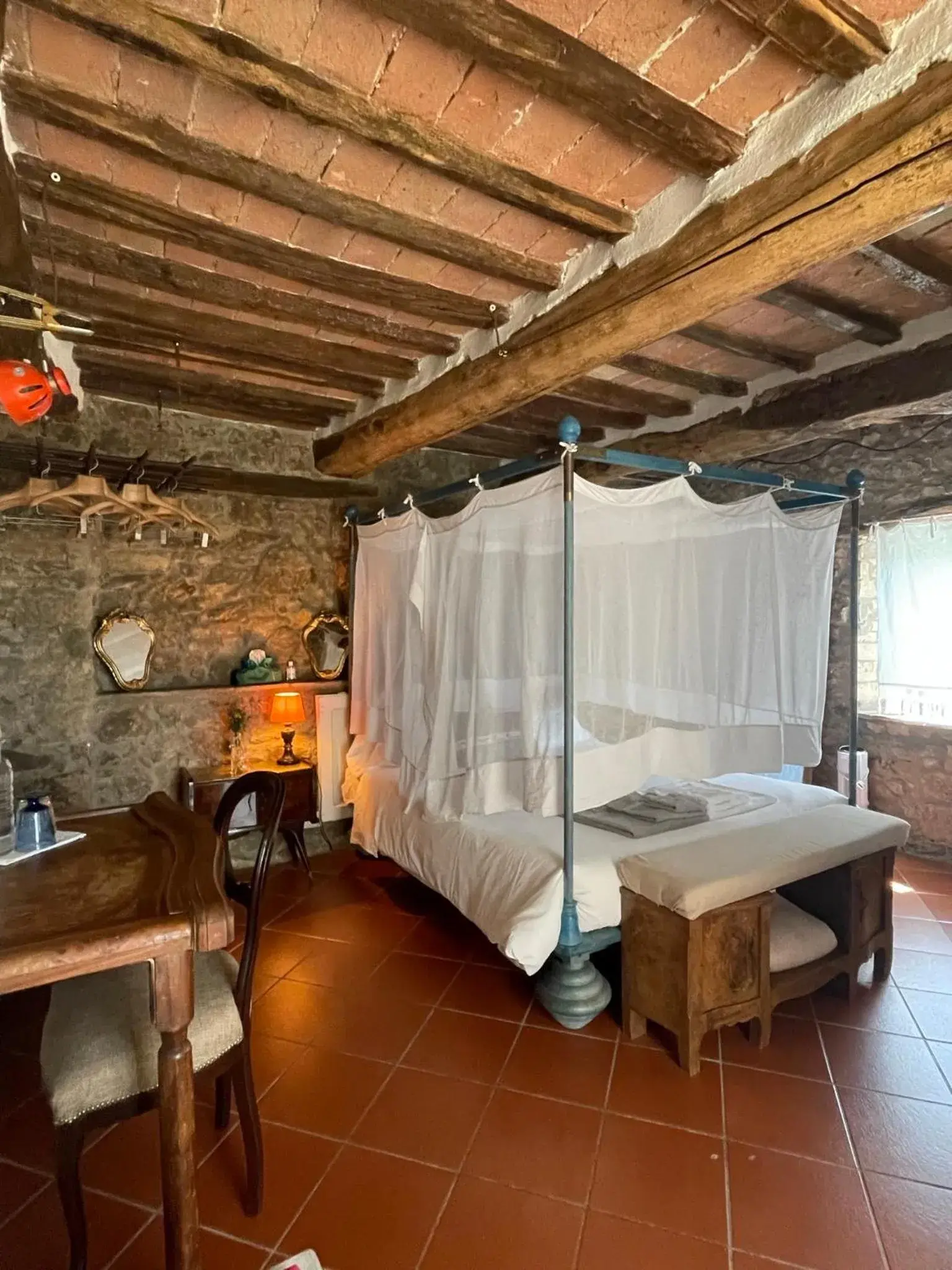 Double Room with Patio - single occupancy in B&B Podere Camaiano Double Room with Patio - single occupancy in B&B Podere Camaiano
