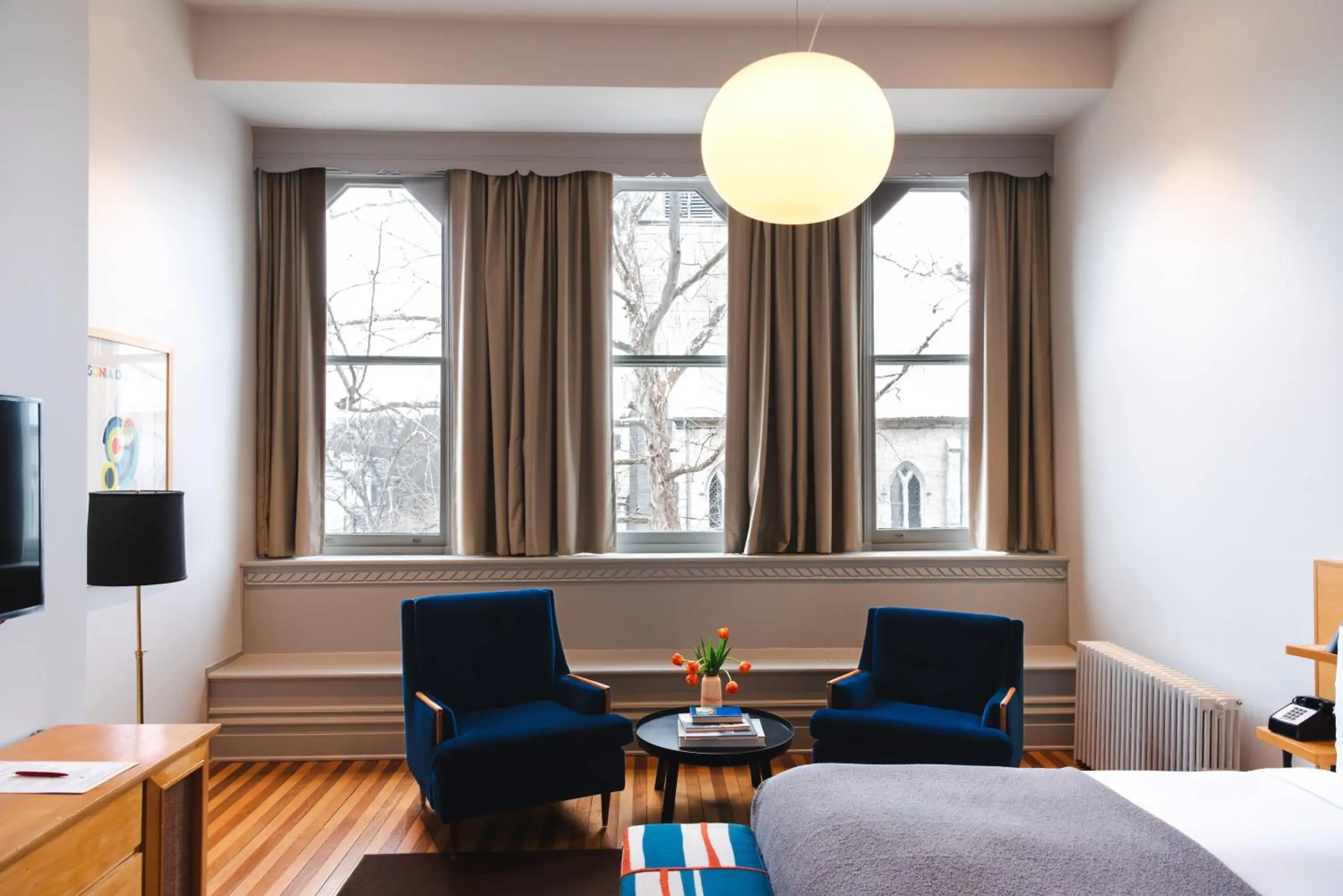 Queen Room in Hotel Kinsley Queen Room in Hotel Kinsley