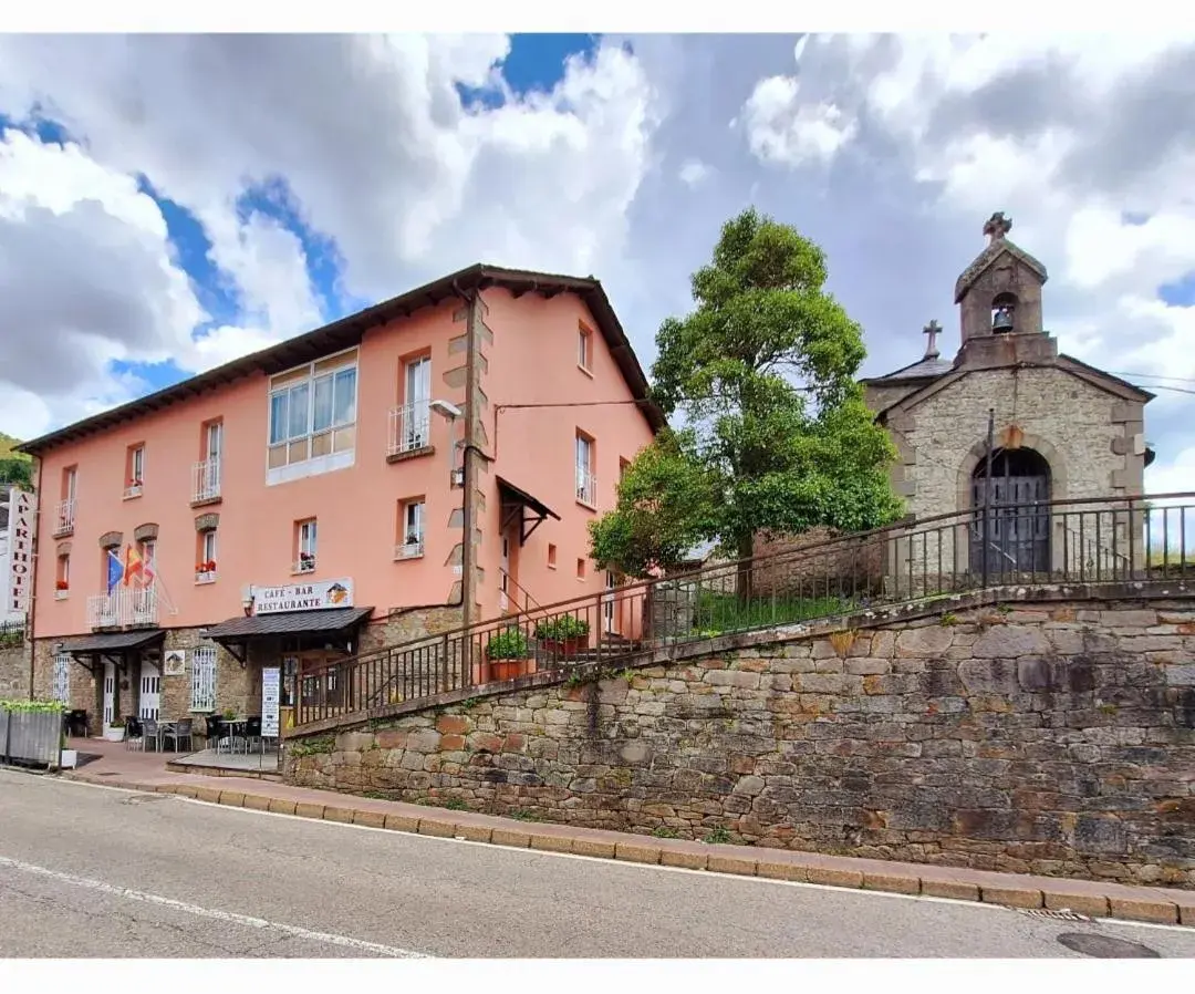 Apartahotel portal de leon Apartahotel portal de leon