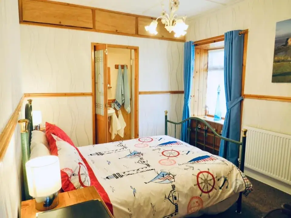 Budget Double Room in Windhaven Camping and B&B Budget Double Room in Windhaven Camping and B&B