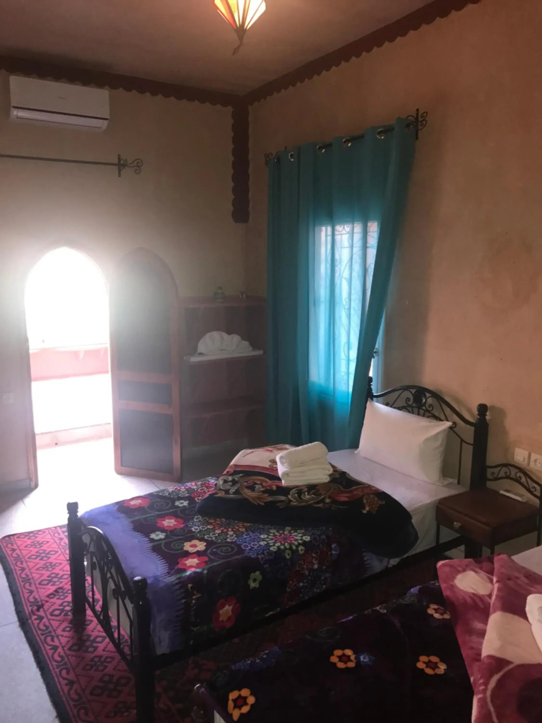 Triple Room with Mountain View in Auberge Restaurant Zahra Triple Room with Mountain View in Auberge Restaurant Zahra