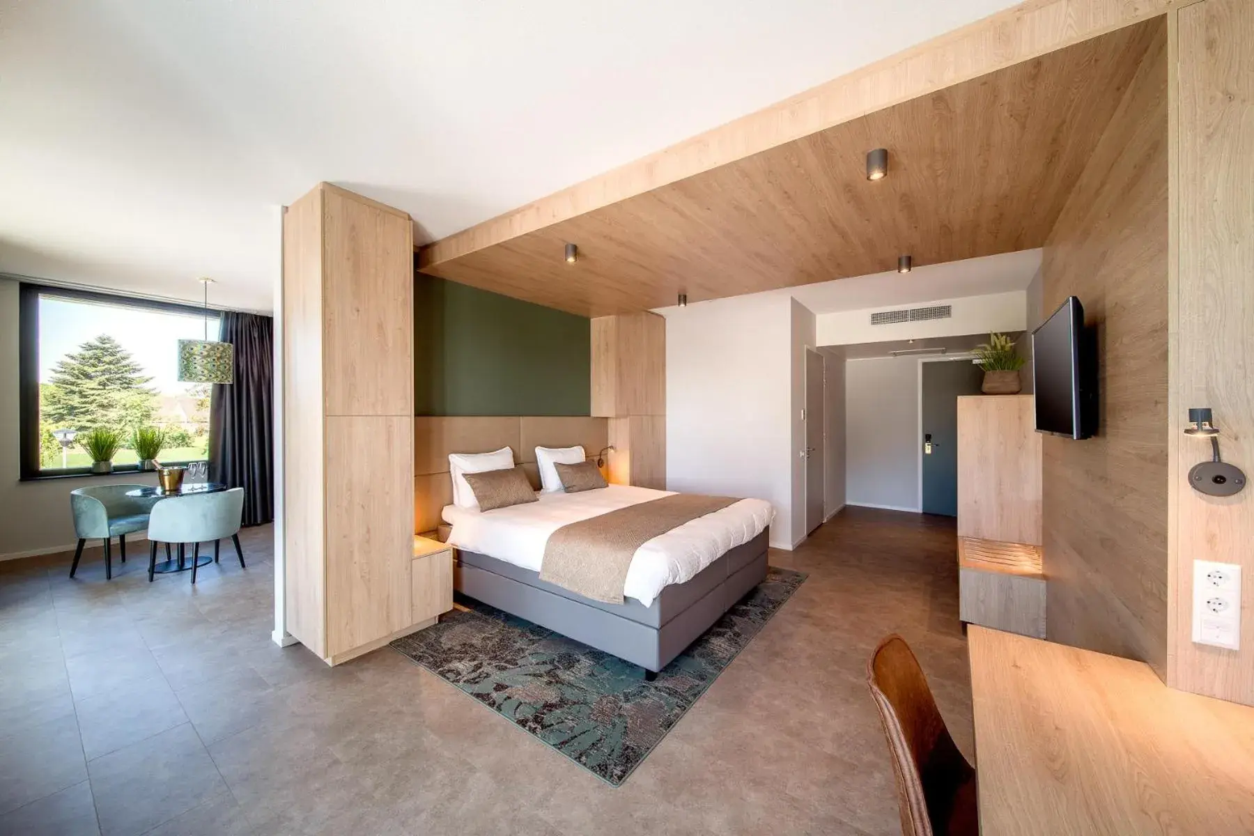 Suite with Balcony in Hotel 46 Suite with Balcony in Hotel 46