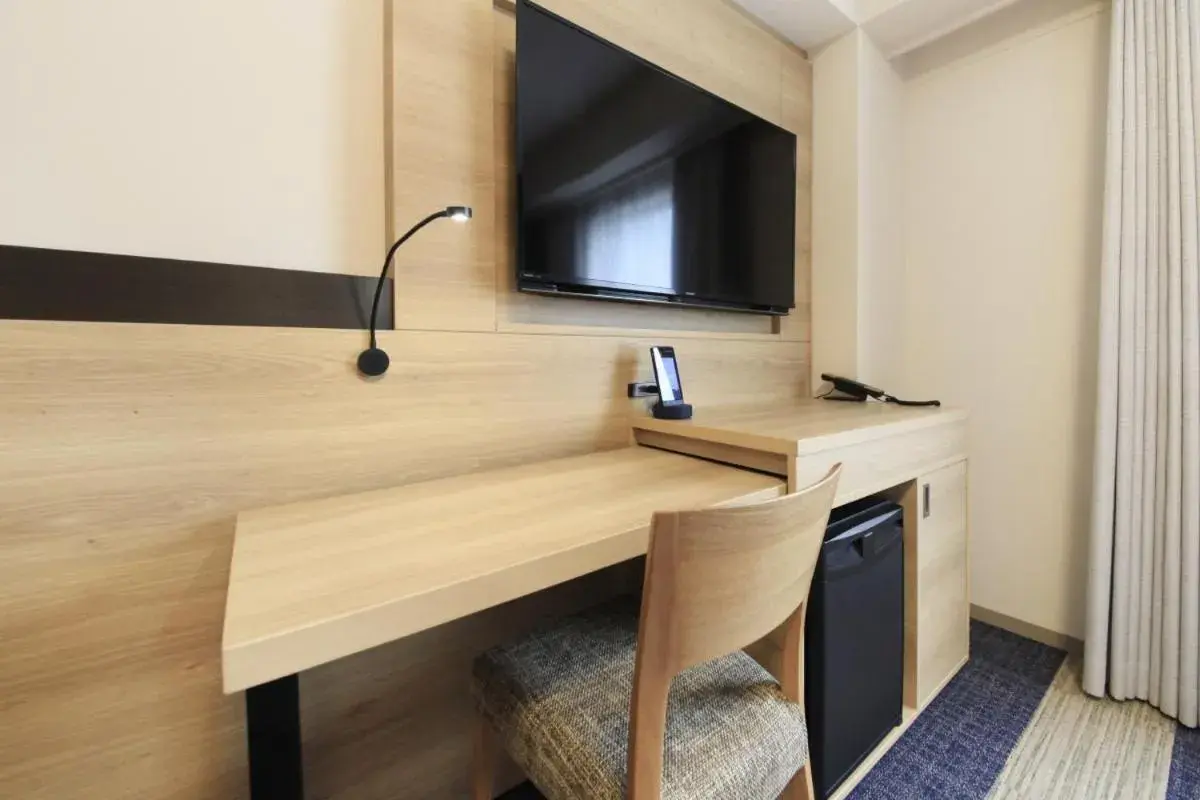 Standard Double Room - Non-Smoking in Richmond Hotel Tenjin Nishi-Dori Standard Double Room - Non-Smoking in Richmond Hotel Tenjin Nishi-Dori