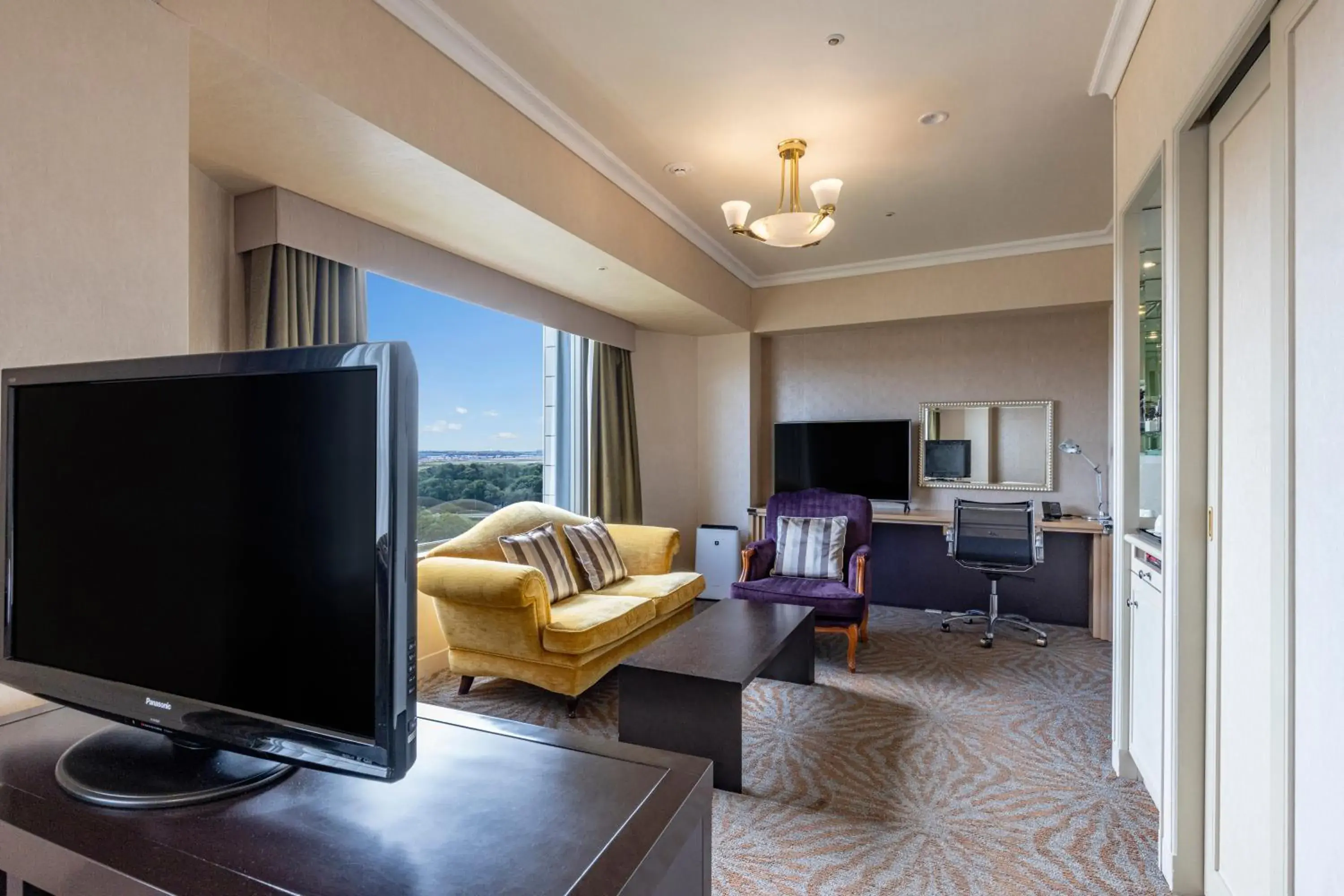 Twin Junior Suite in Hilton Tokyo Narita Airport Twin Junior Suite in Hilton Tokyo Narita Airport