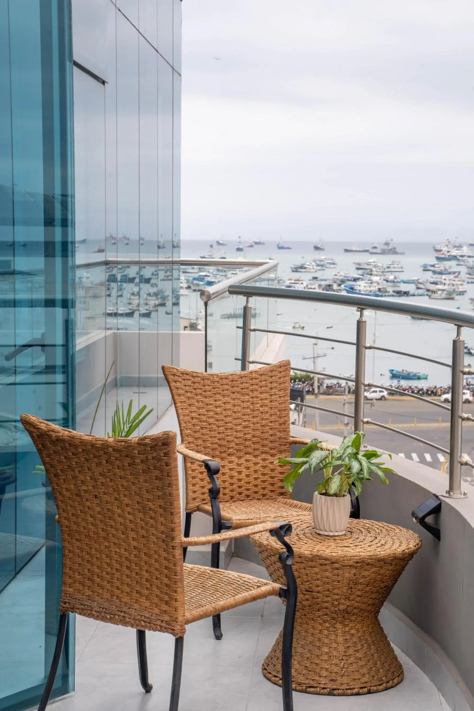 King Room with Balcony in Hotel Perla Spondylus King Room with Balcony in Hotel Perla Spondylus