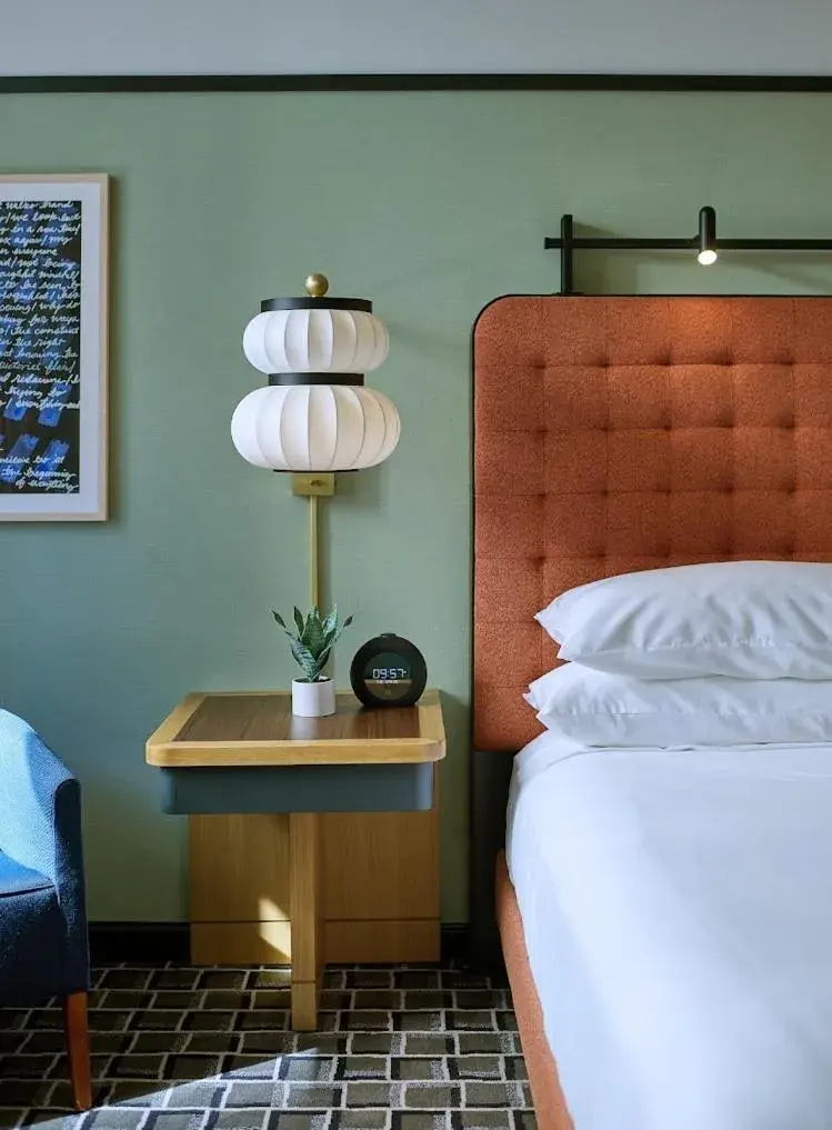 Premium Queen Room with Two Queen Beds and River View in Kimpton Hotel Monaco Chicago, an IHG Hotel Premium Queen Room with Two Queen Beds and River View in Kimpton Hotel Monaco Chicago, an IHG Hotel