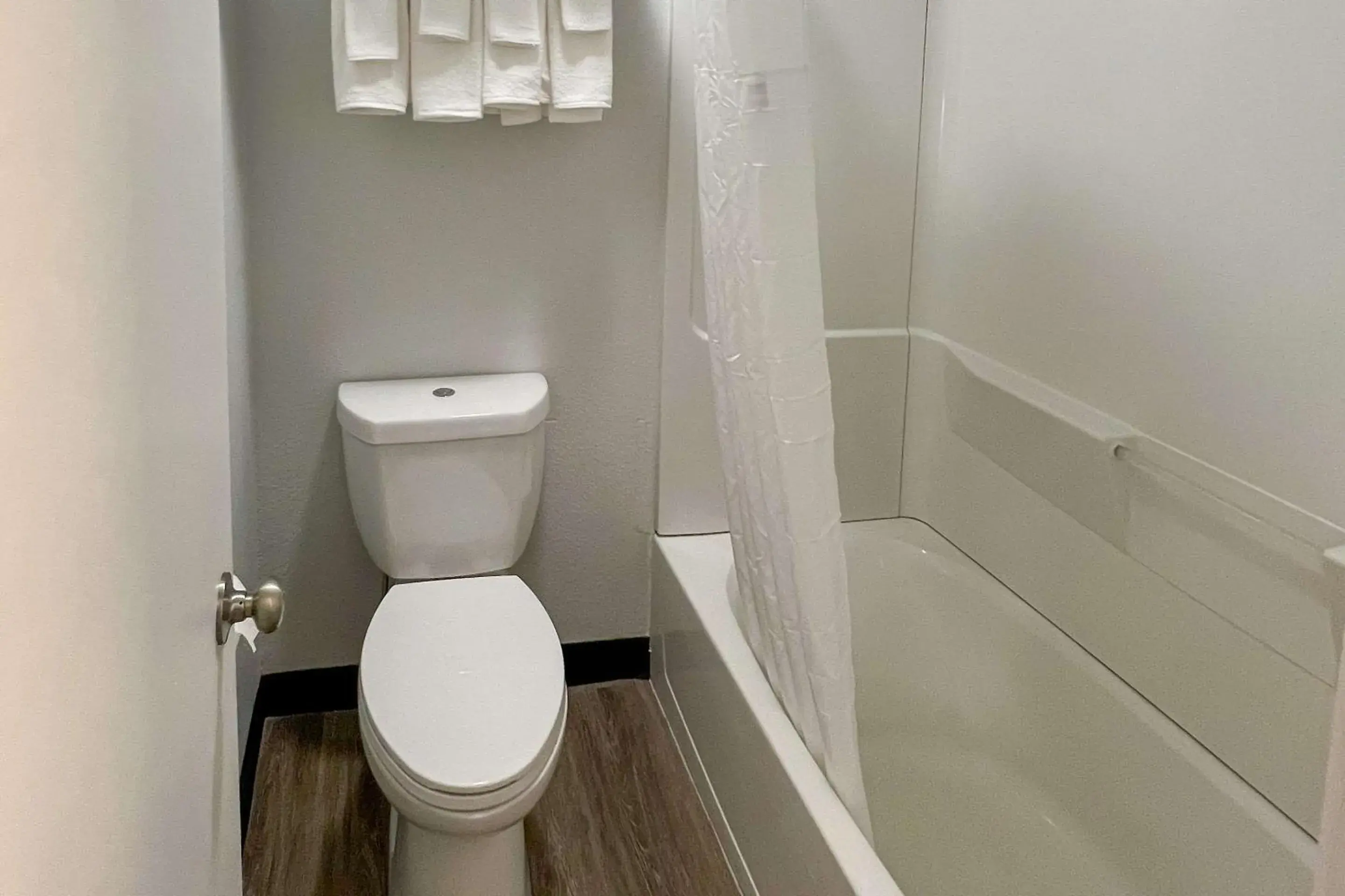 Double Room with Two Double Beds - Non-Smoking in Quality Inn & Suites Columbus West Double Room with Two Double Beds - Non-Smoking in Quality Inn & Suites Columbus West