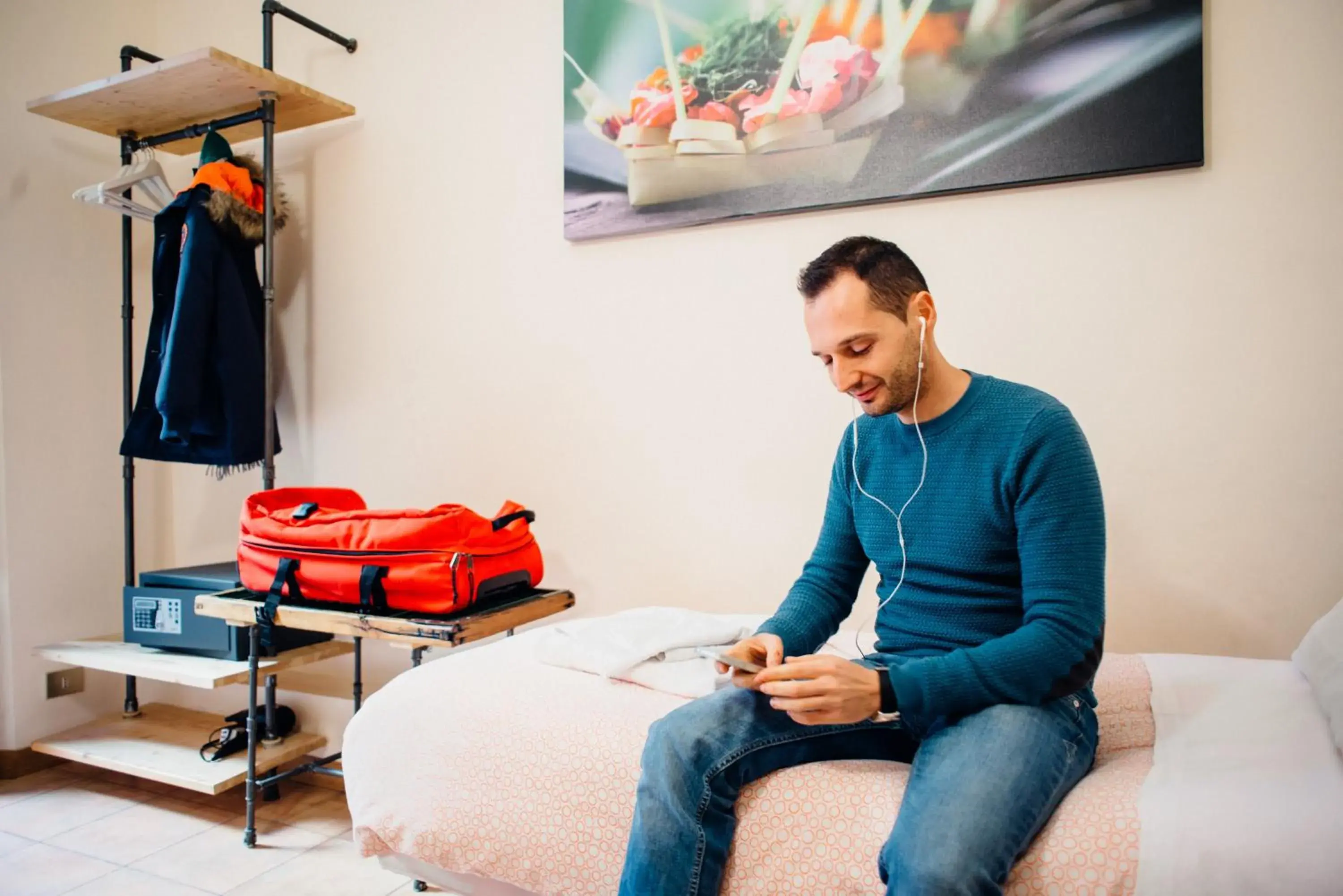 Standard Single Room in The Beehive Hostel Standard Single Room in The Beehive Hostel