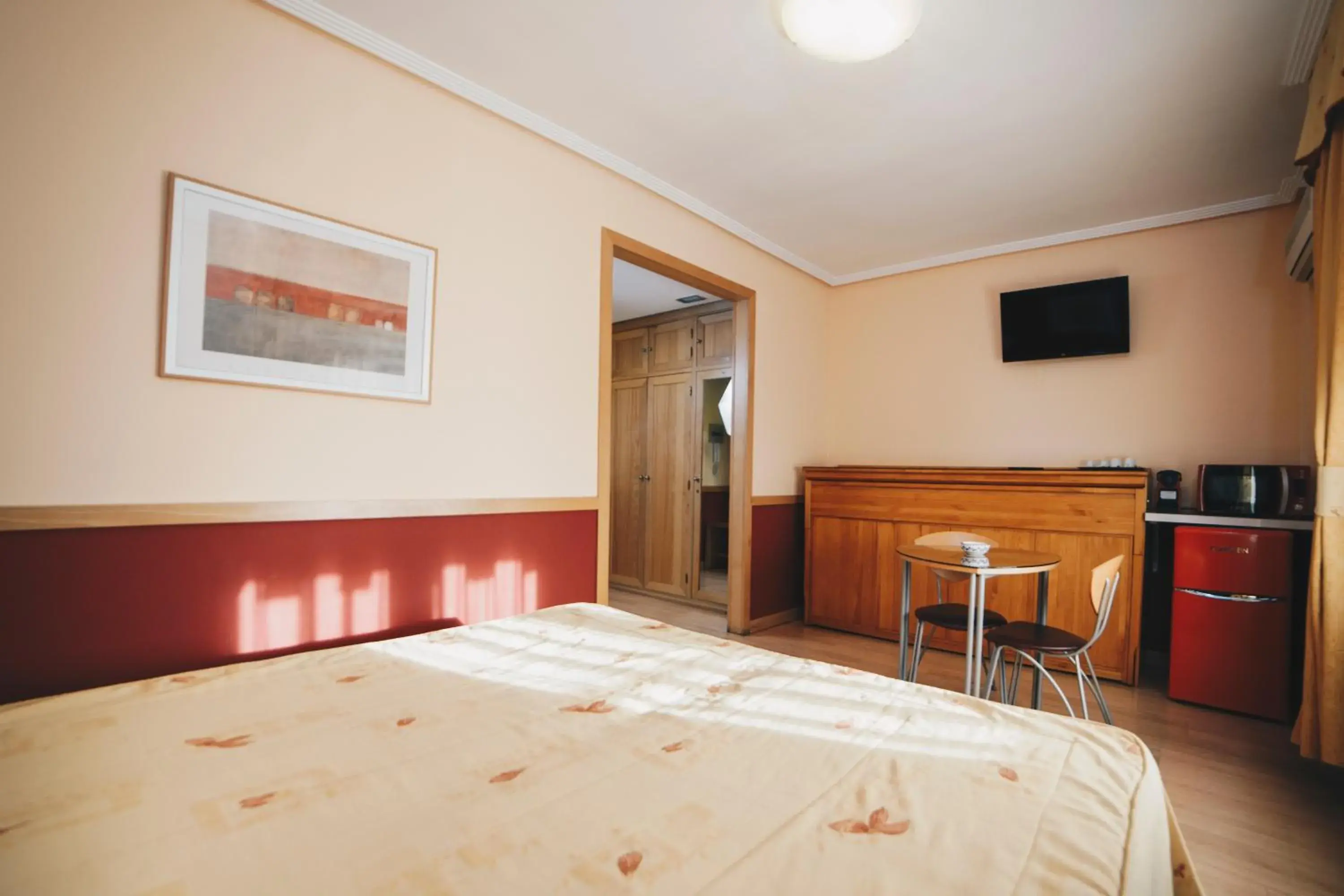 Studio Apartment in Gavilanes 2 TOLEDO Studio Apartment in Gavilanes 2 TOLEDO