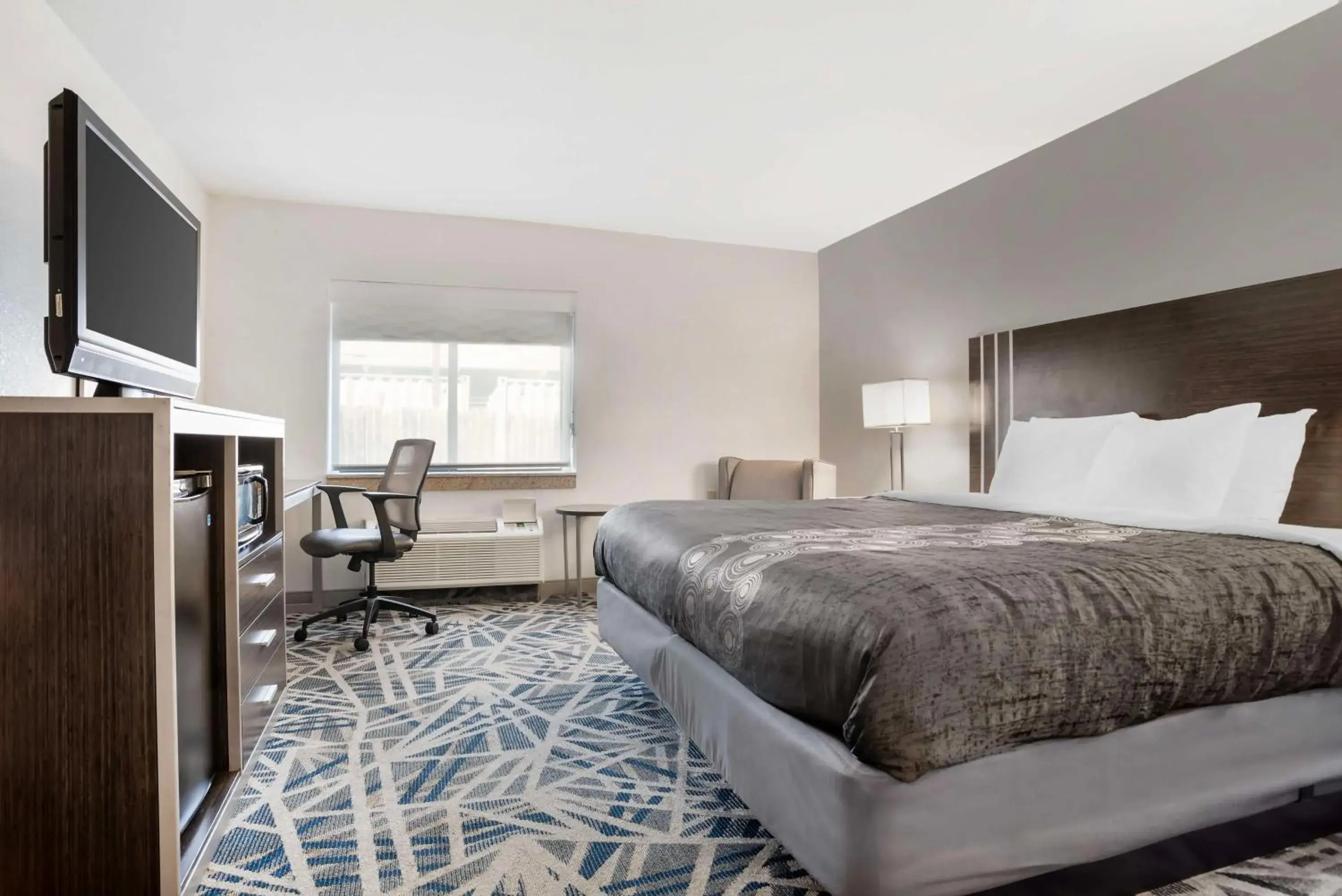 King Room - Non-Smoking in Best Western Montgomery I-85 North King Room - Non-Smoking in Best Western Montgomery I-85 North